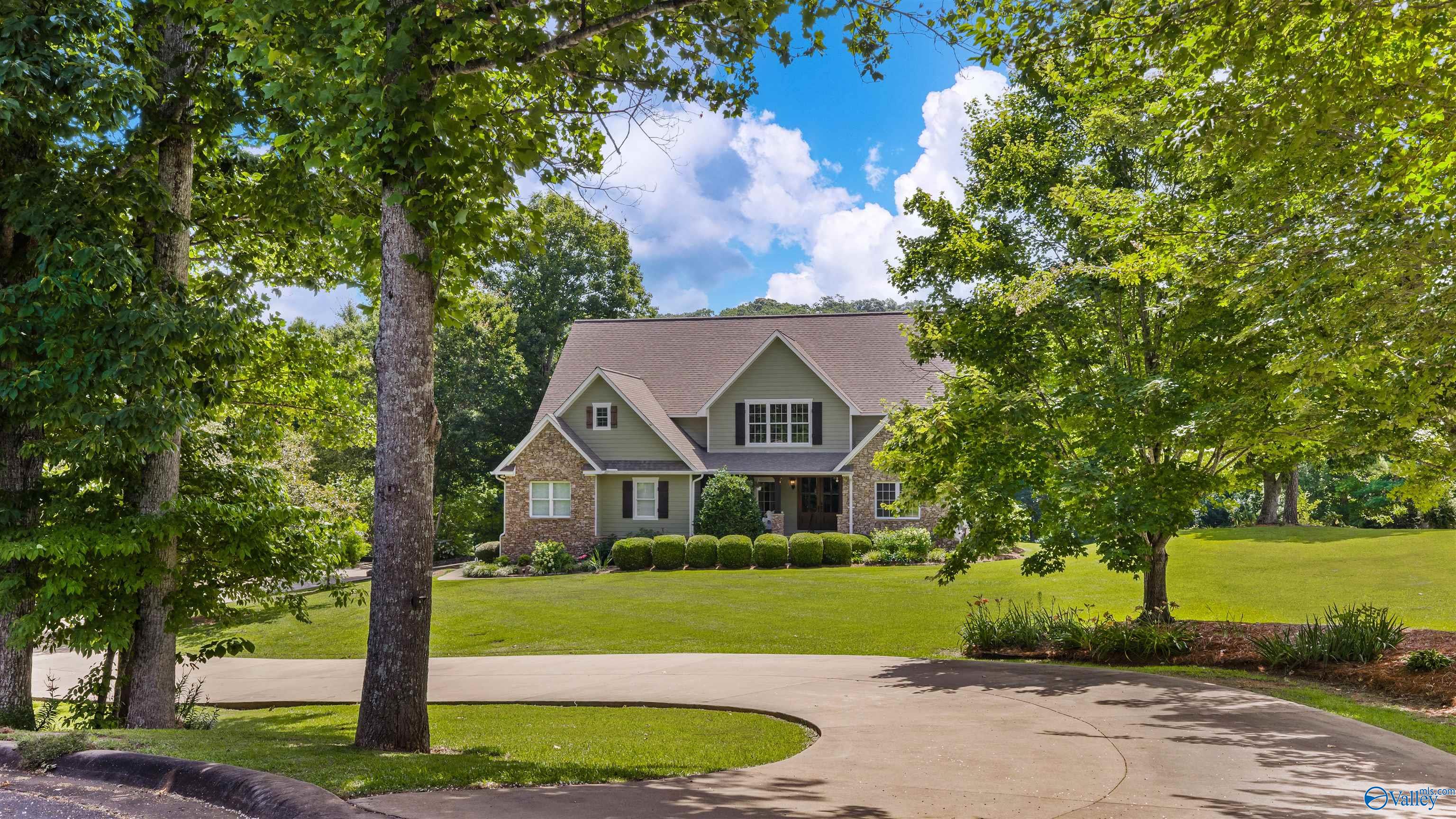 412 County Road 1027