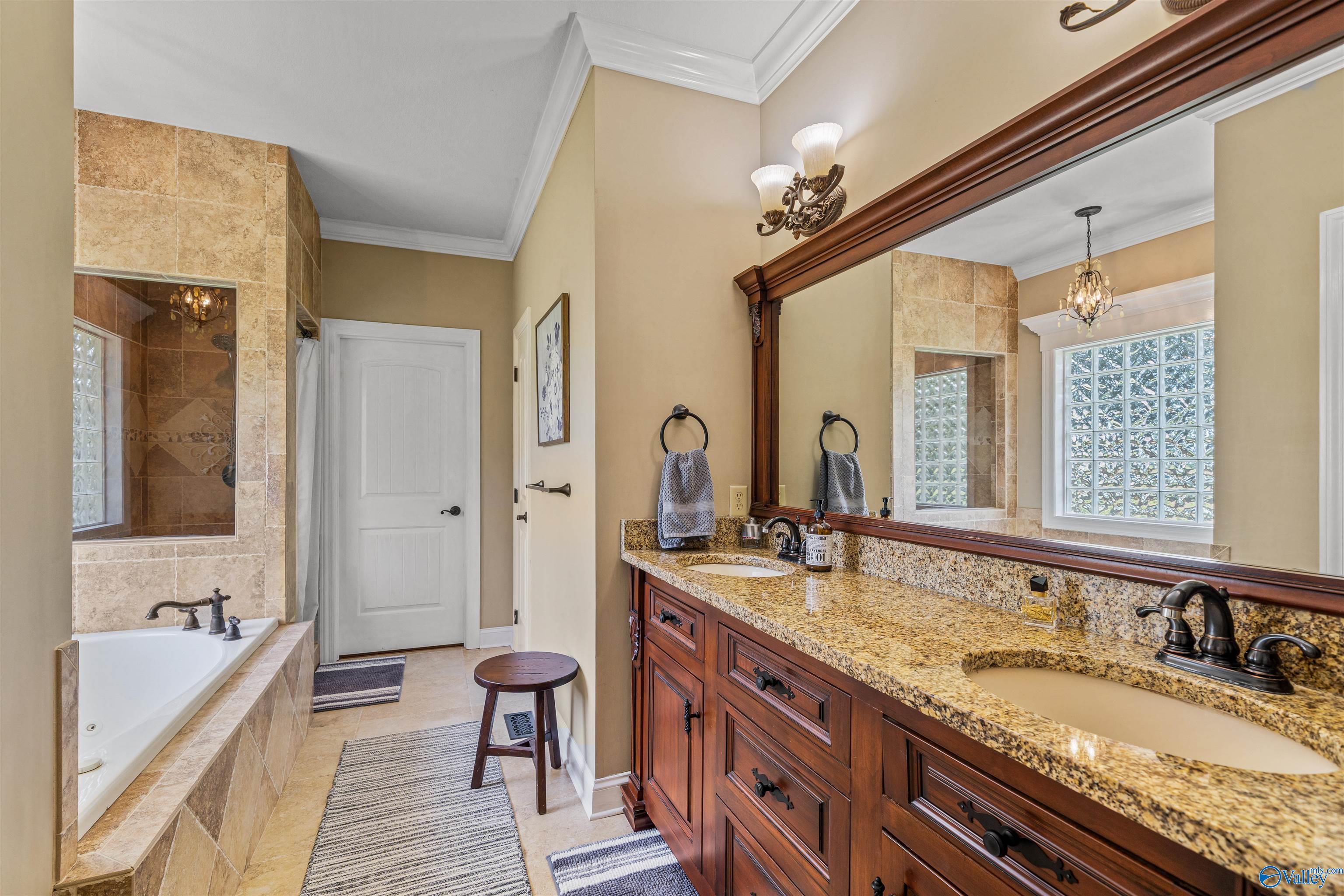412 County Road 1027