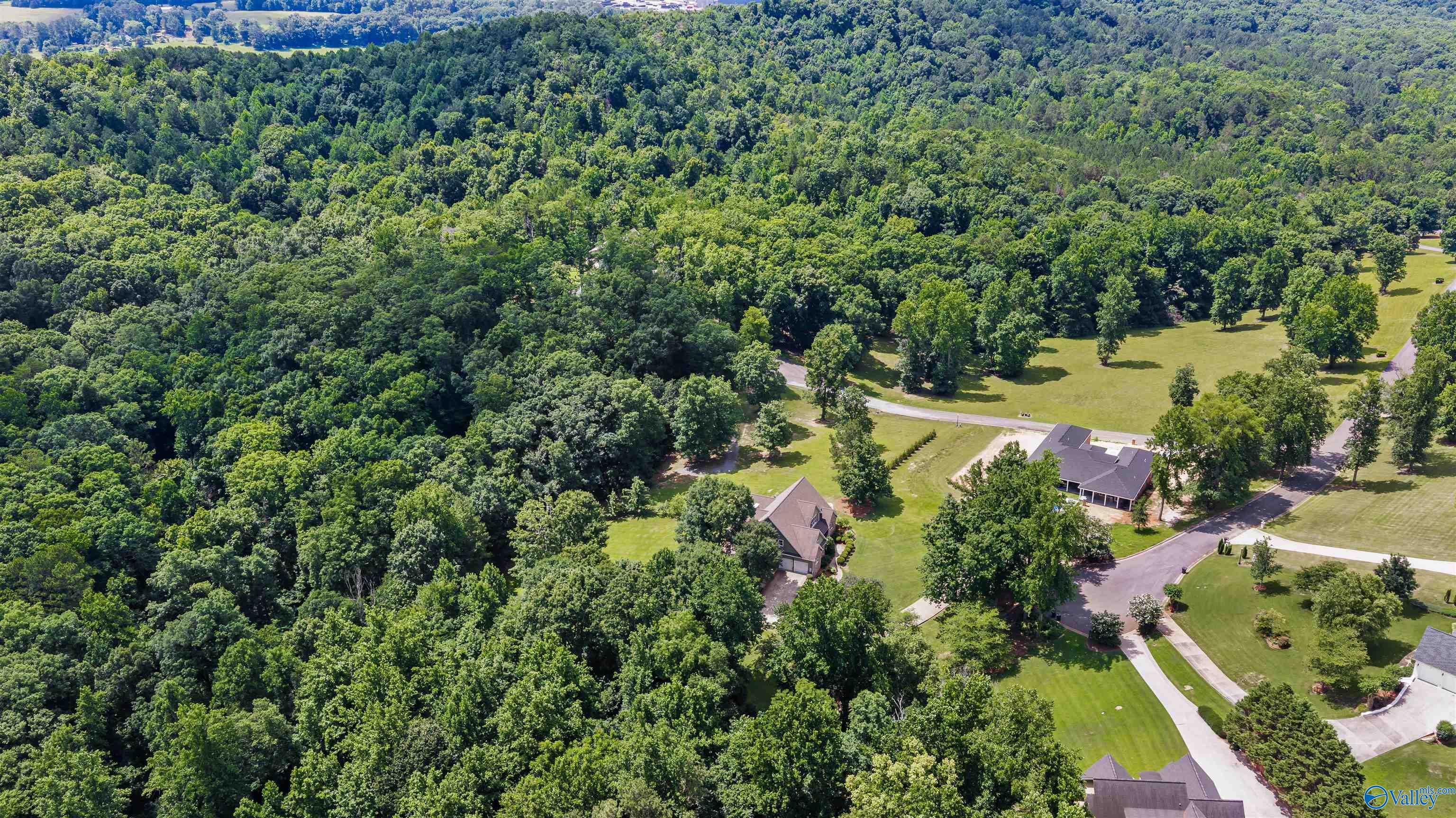 412 County Road 1027
