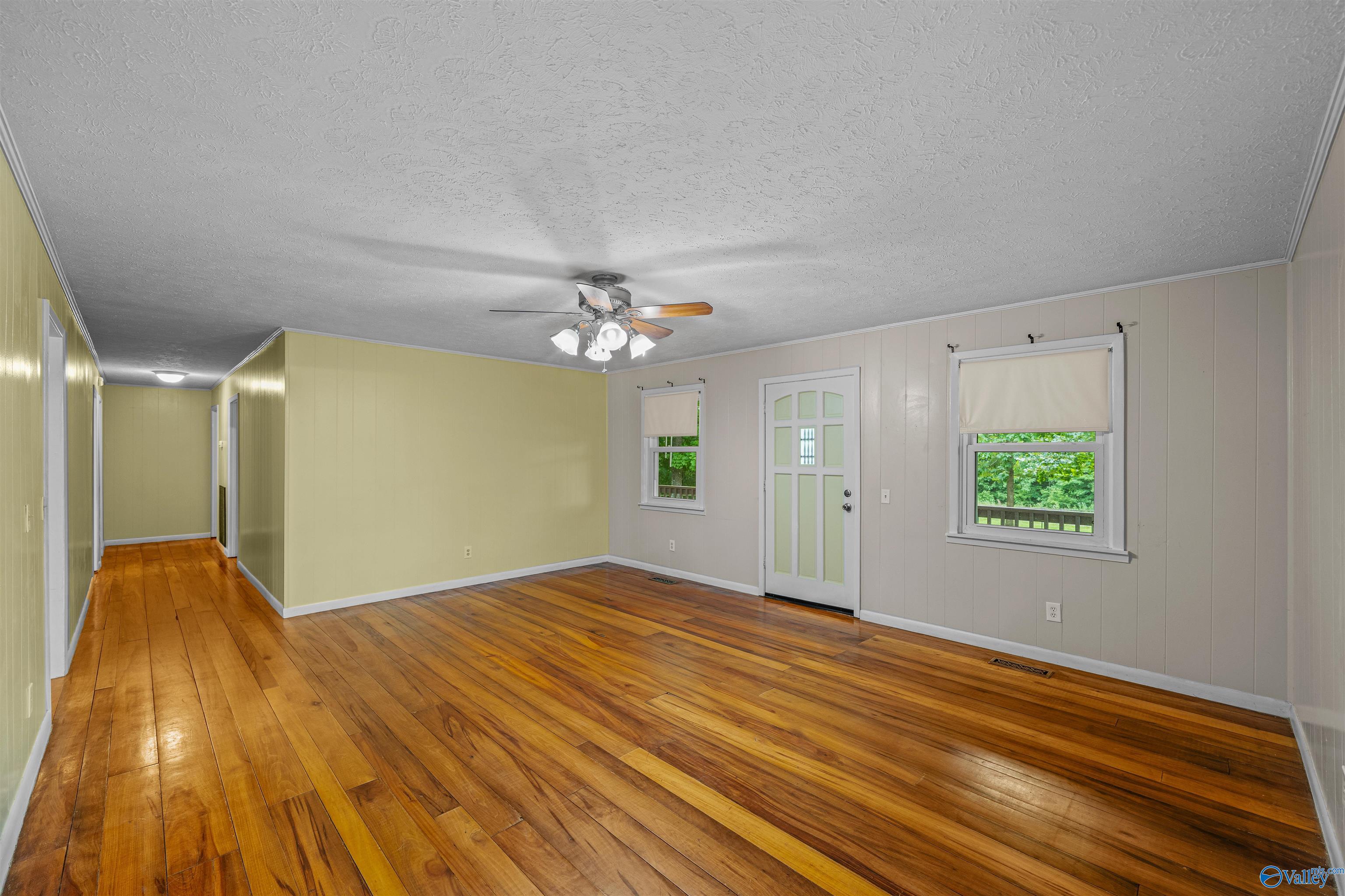 3612 Desoto Parkway