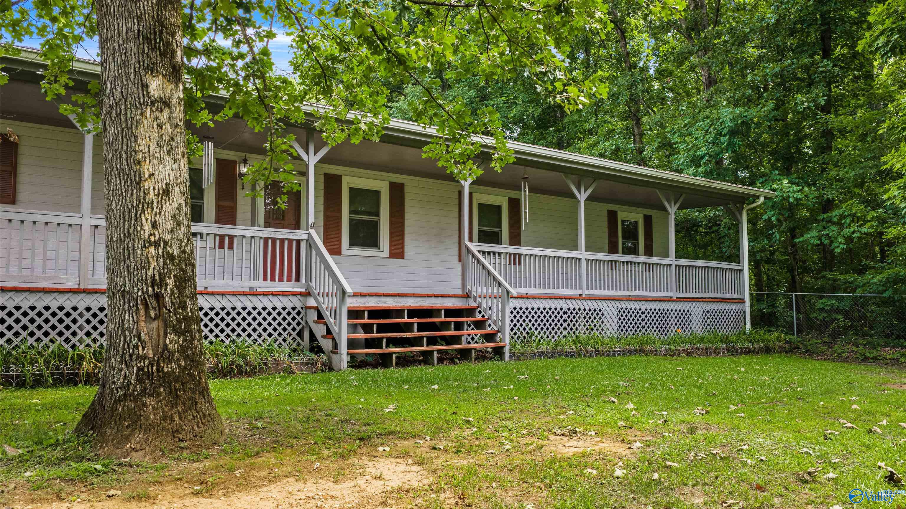 3612 Desoto Parkway