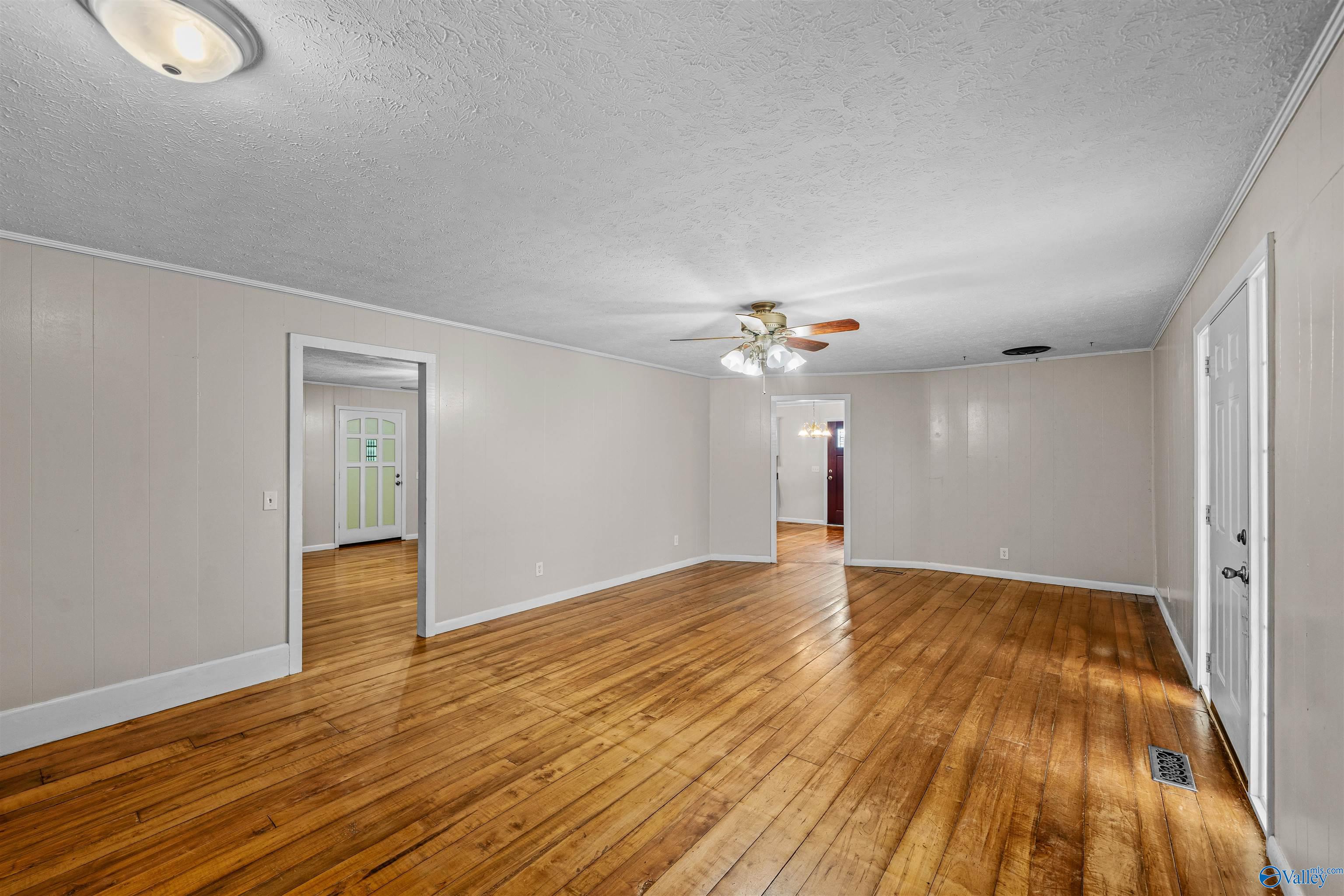 3612 Desoto Parkway