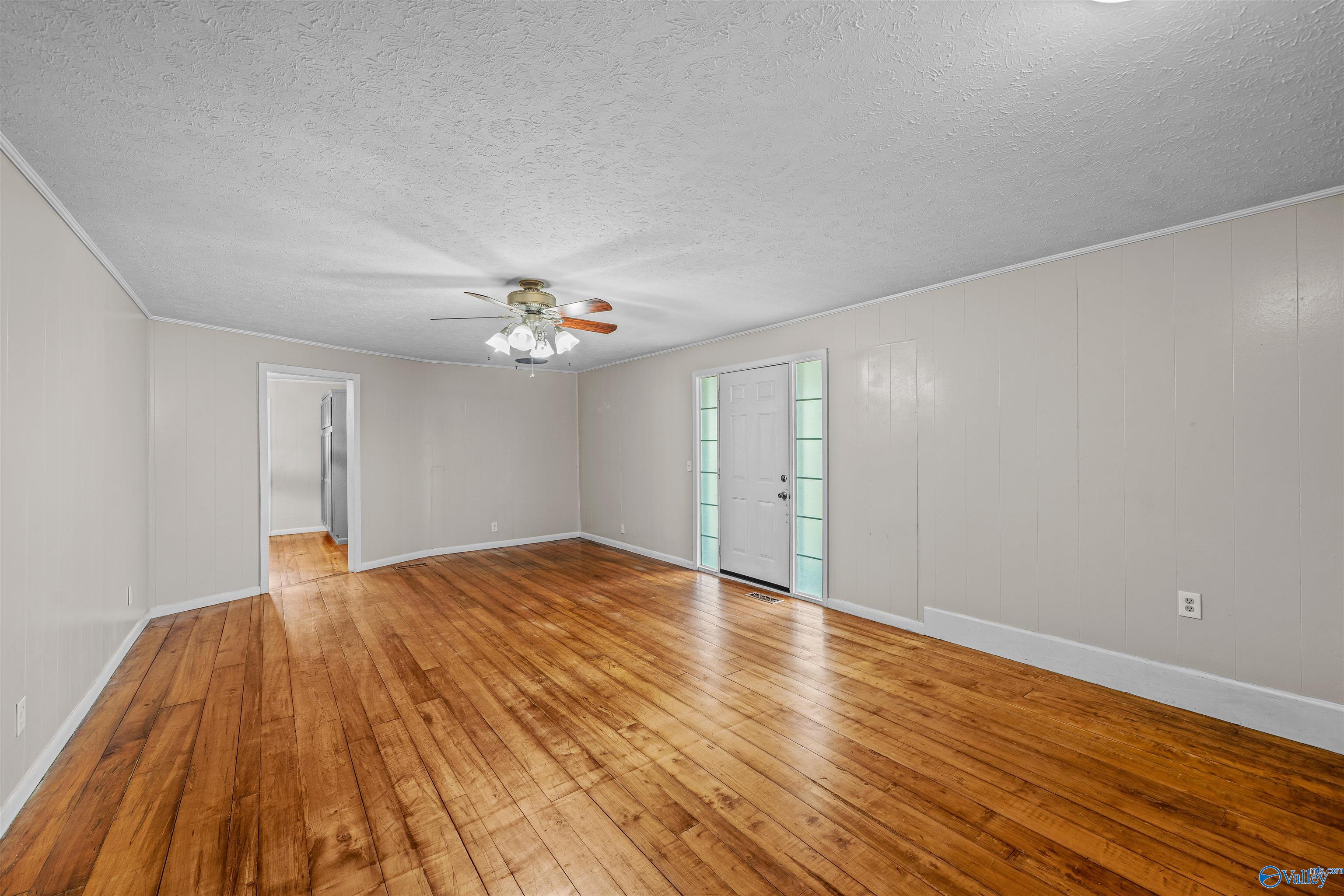 3612 Desoto Parkway