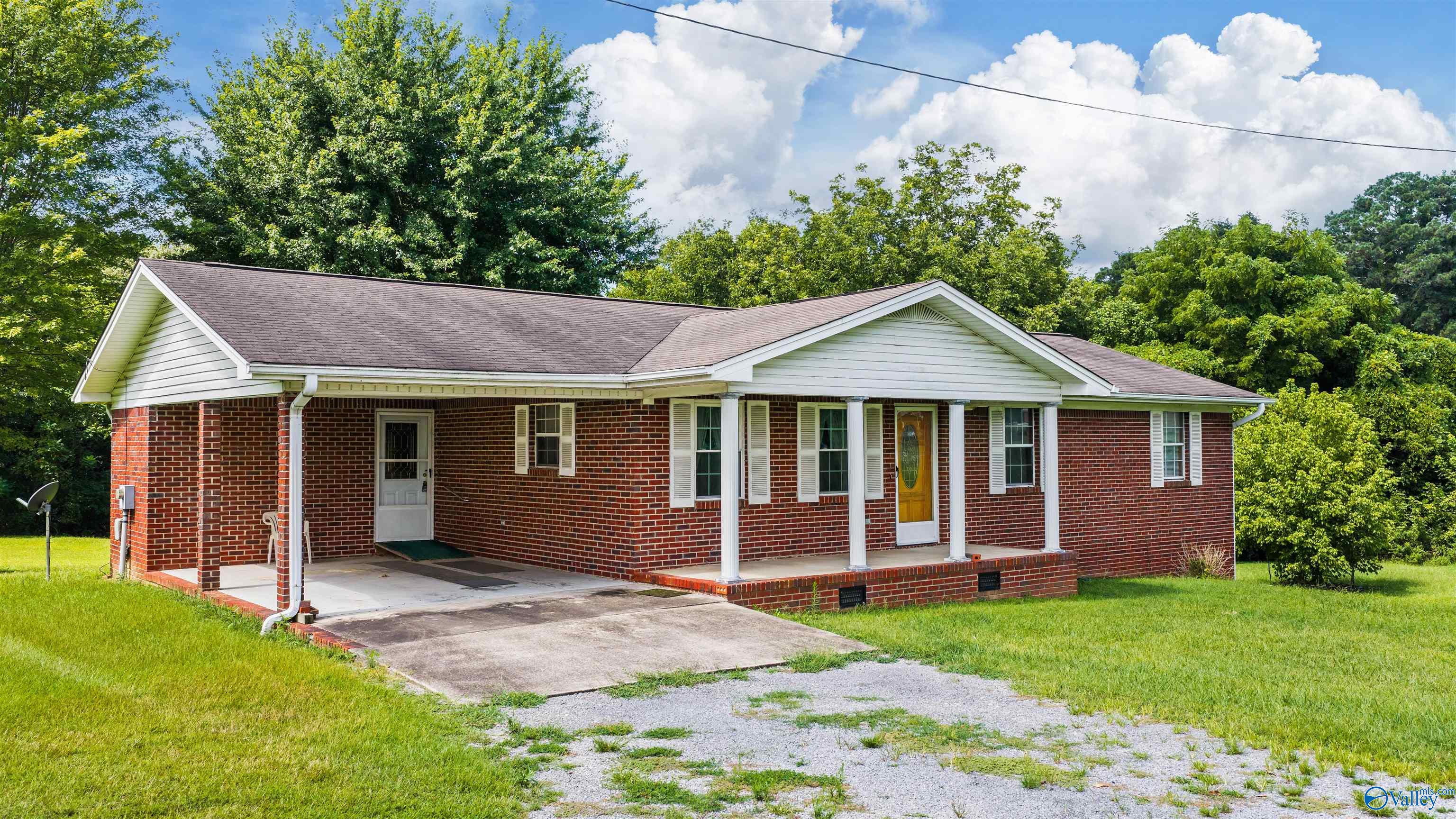 2202 E Main Street