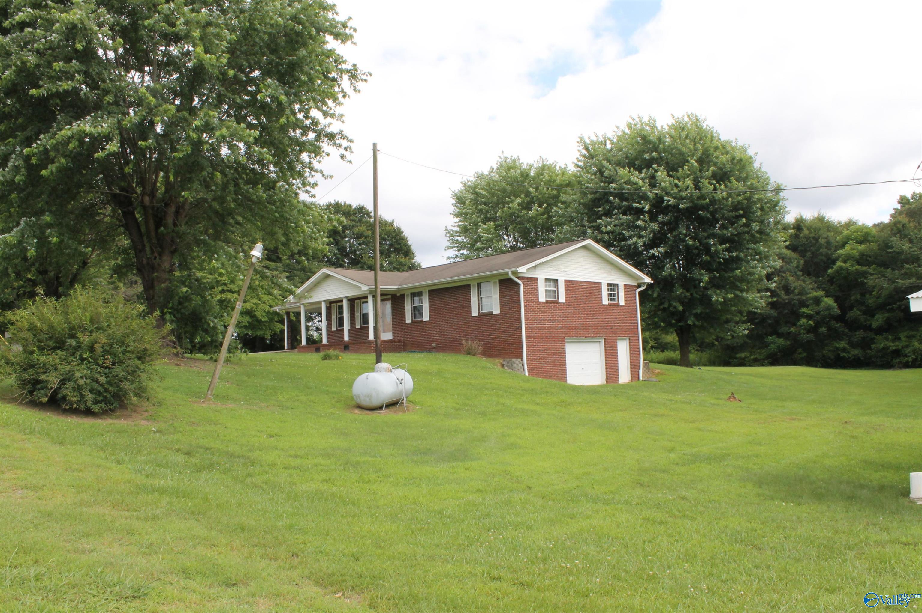 2202 E Main Street