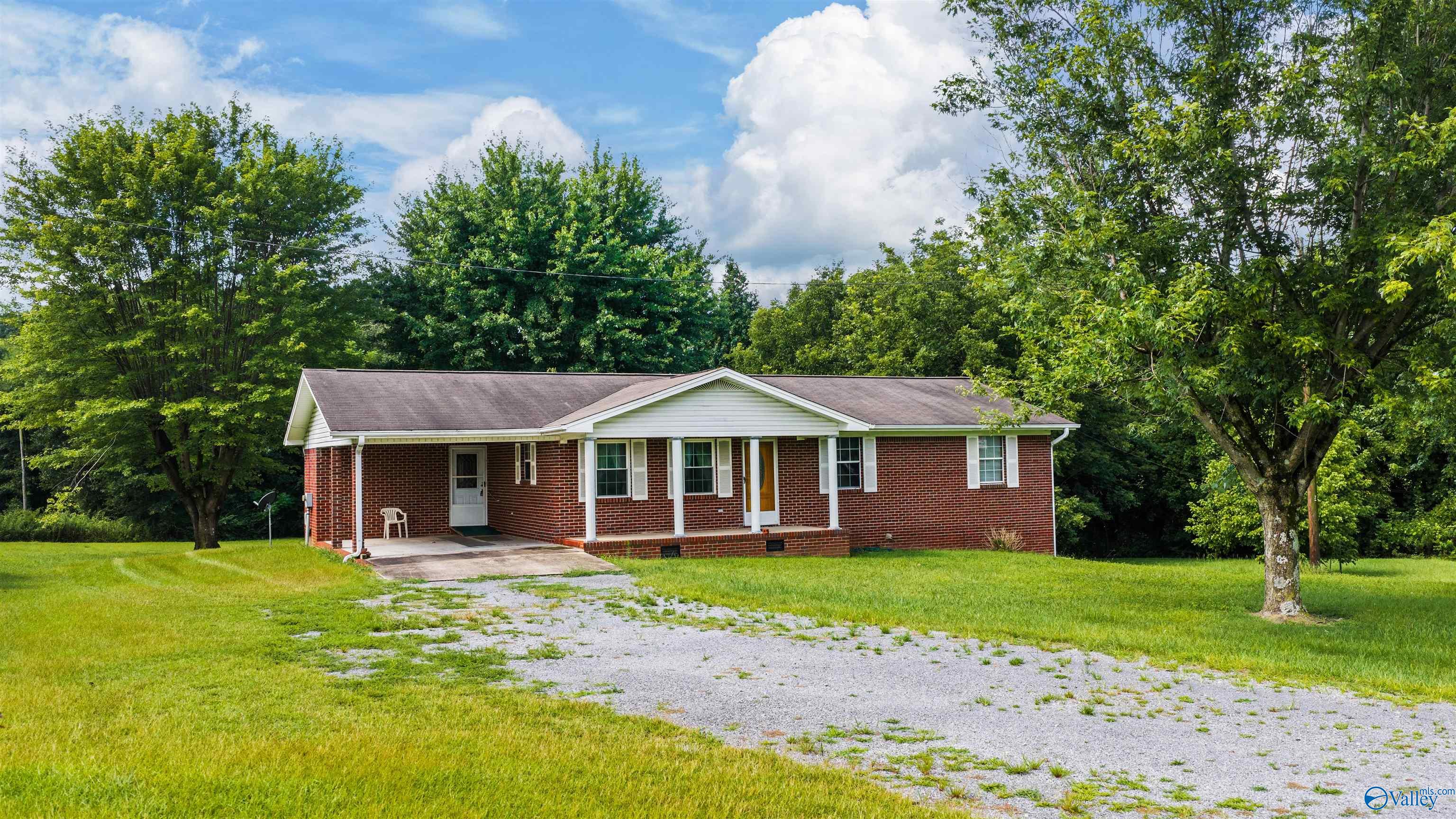 2202 E Main Street