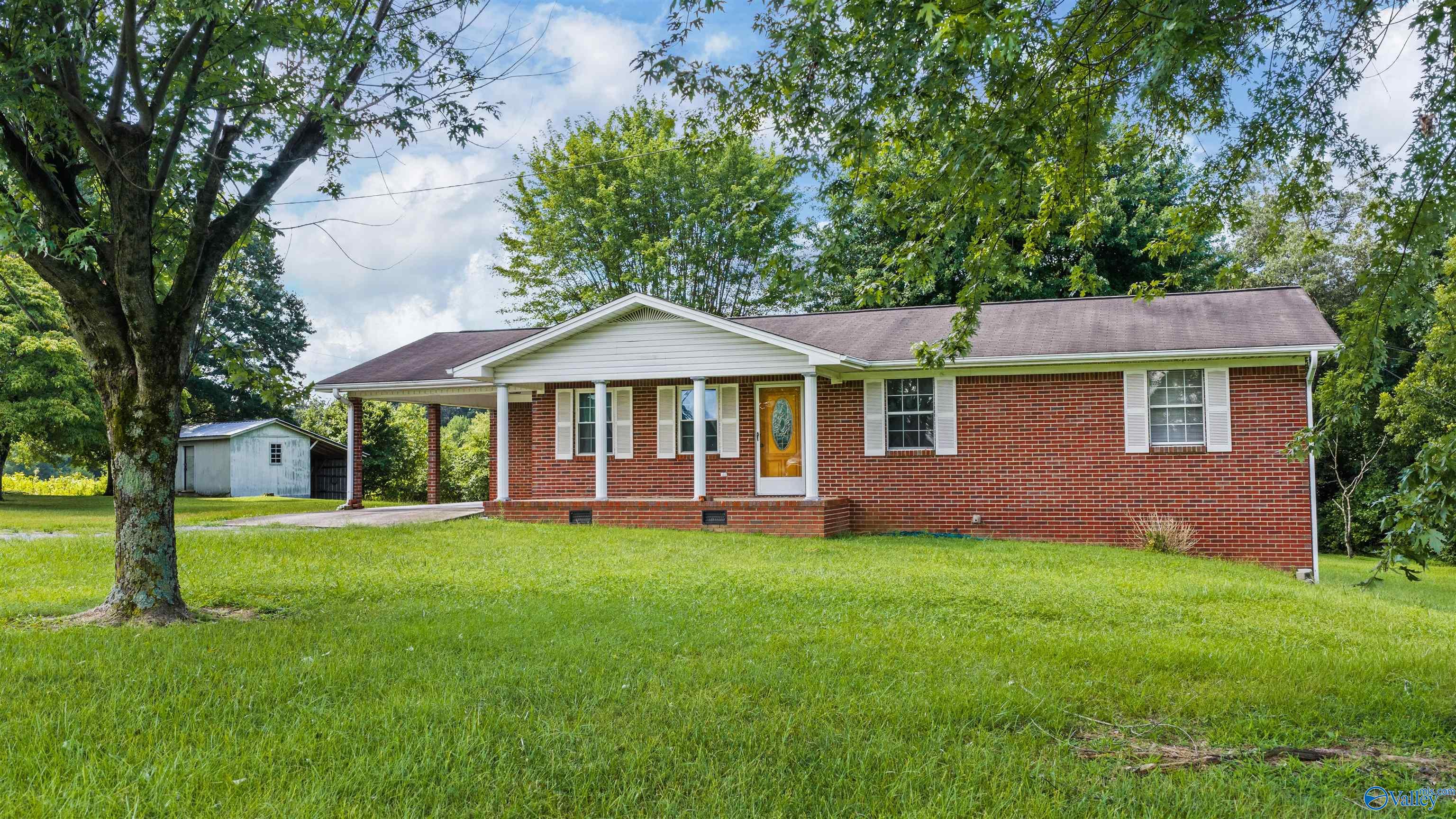 2202 E Main Street