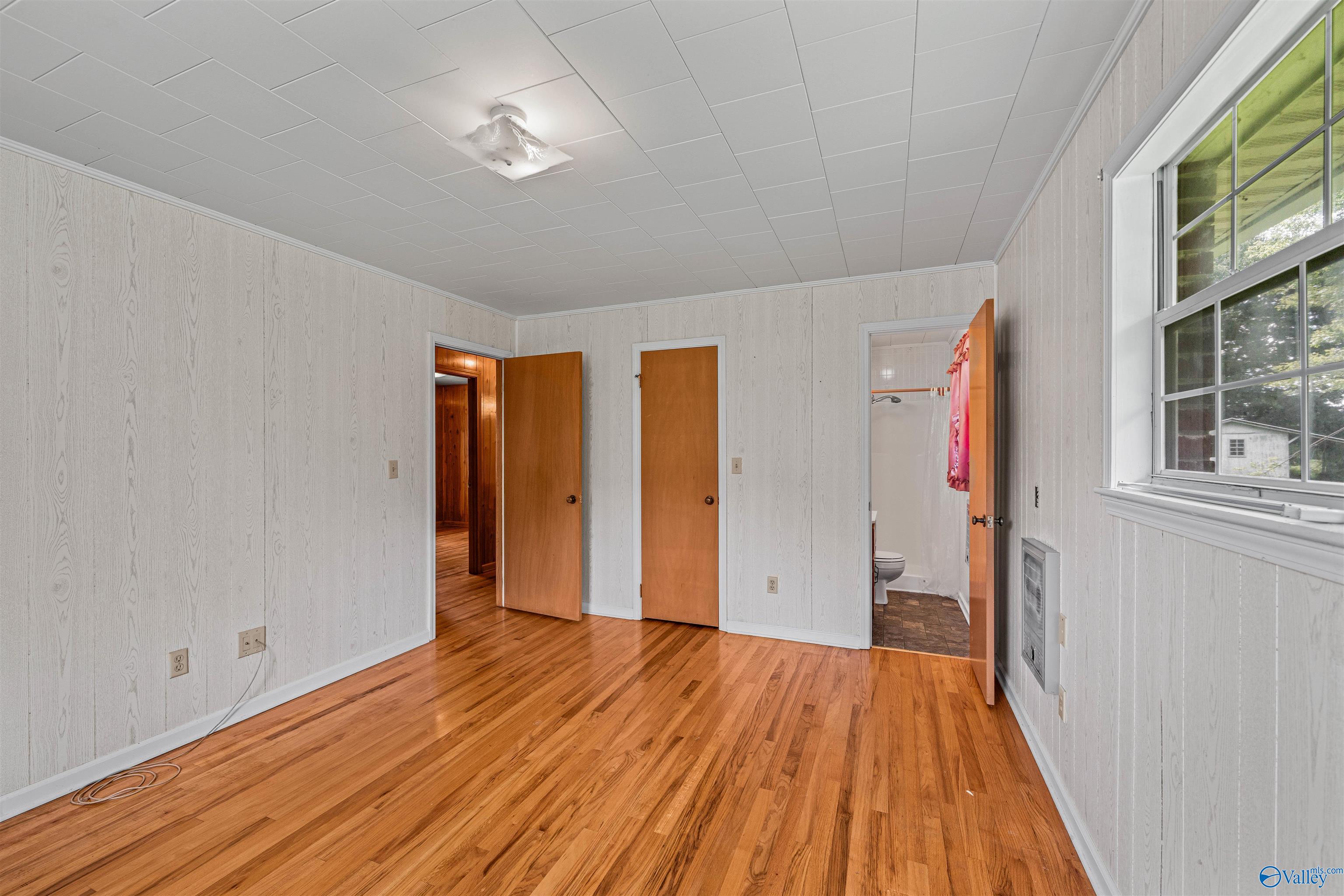 2202 E Main Street