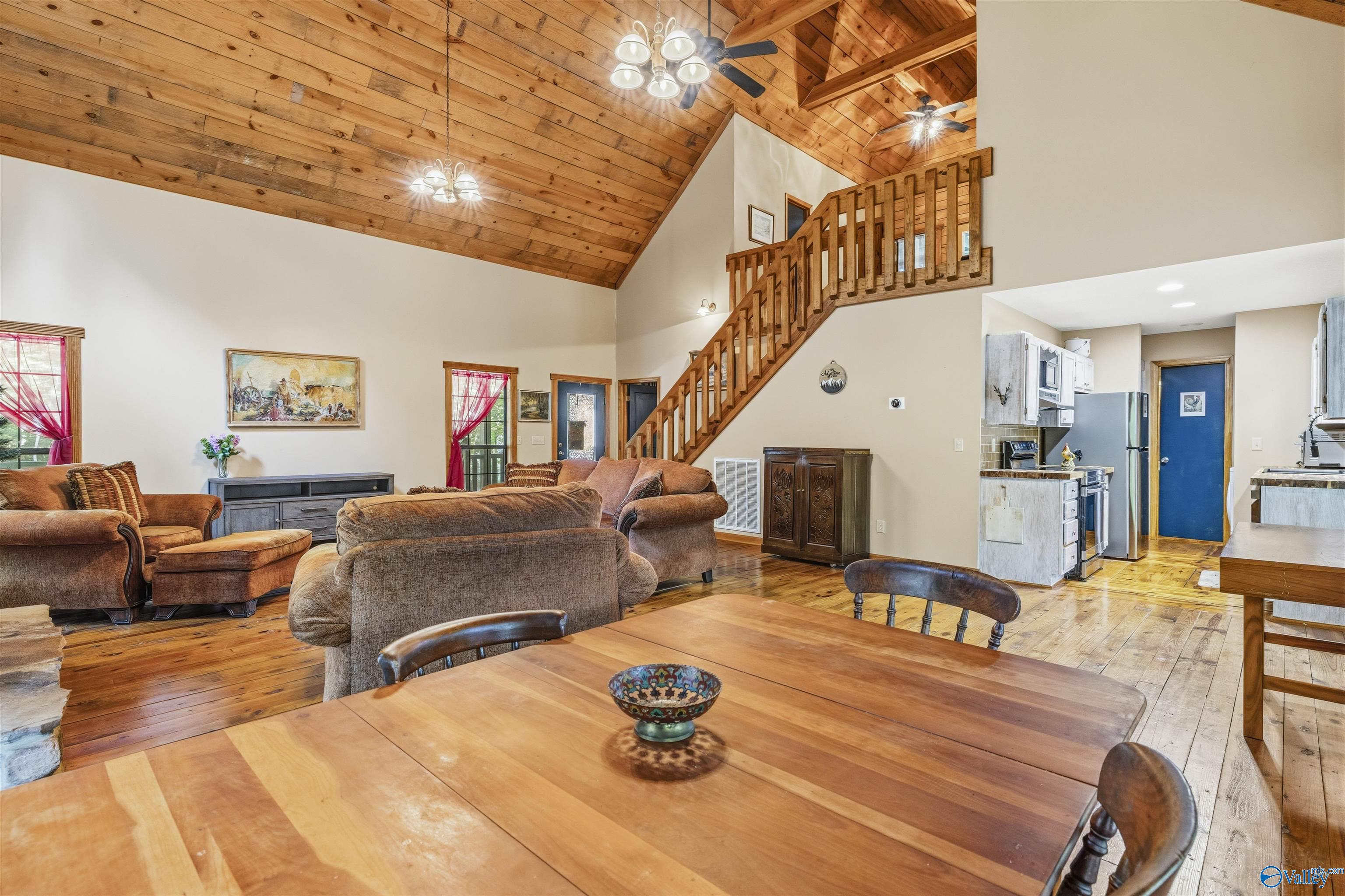 304 Road 9079