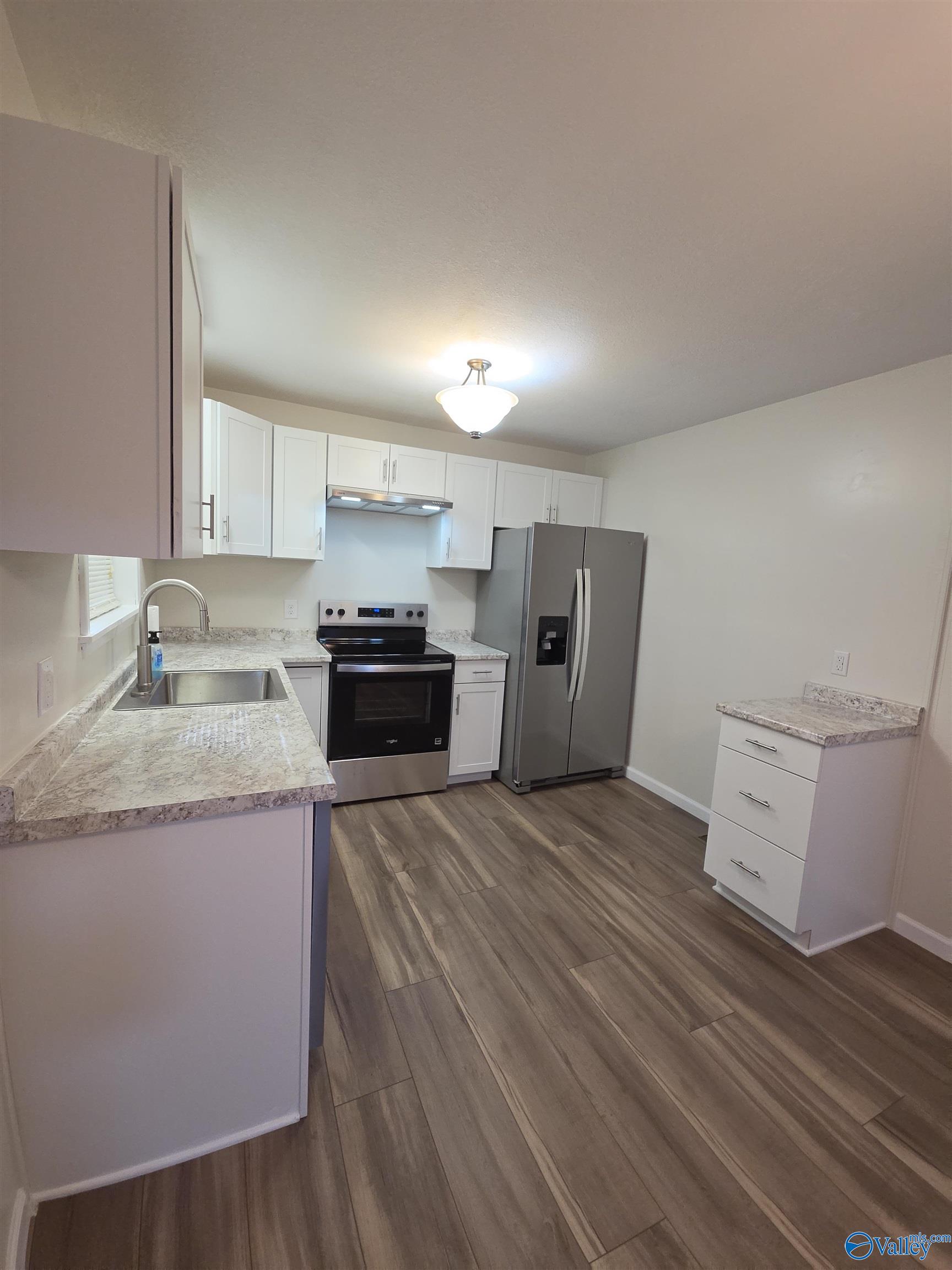 604 NE 18th Street