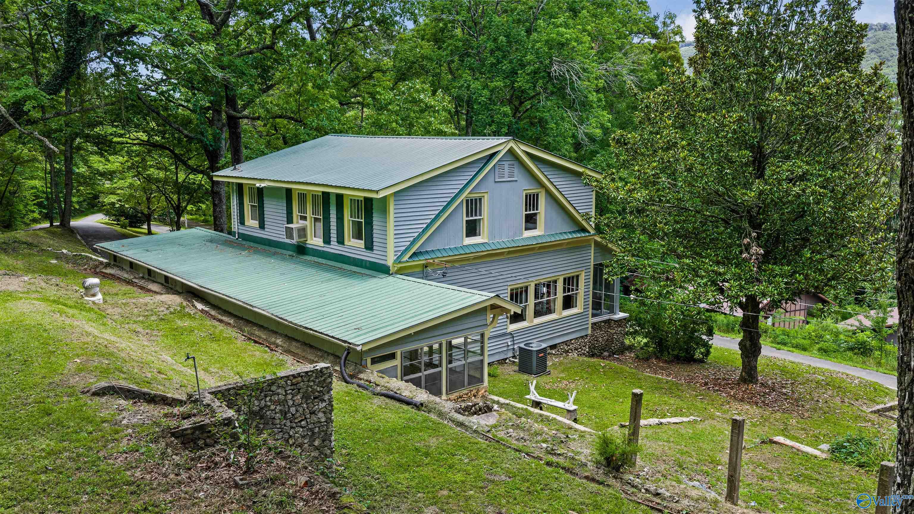 17 High Avenue