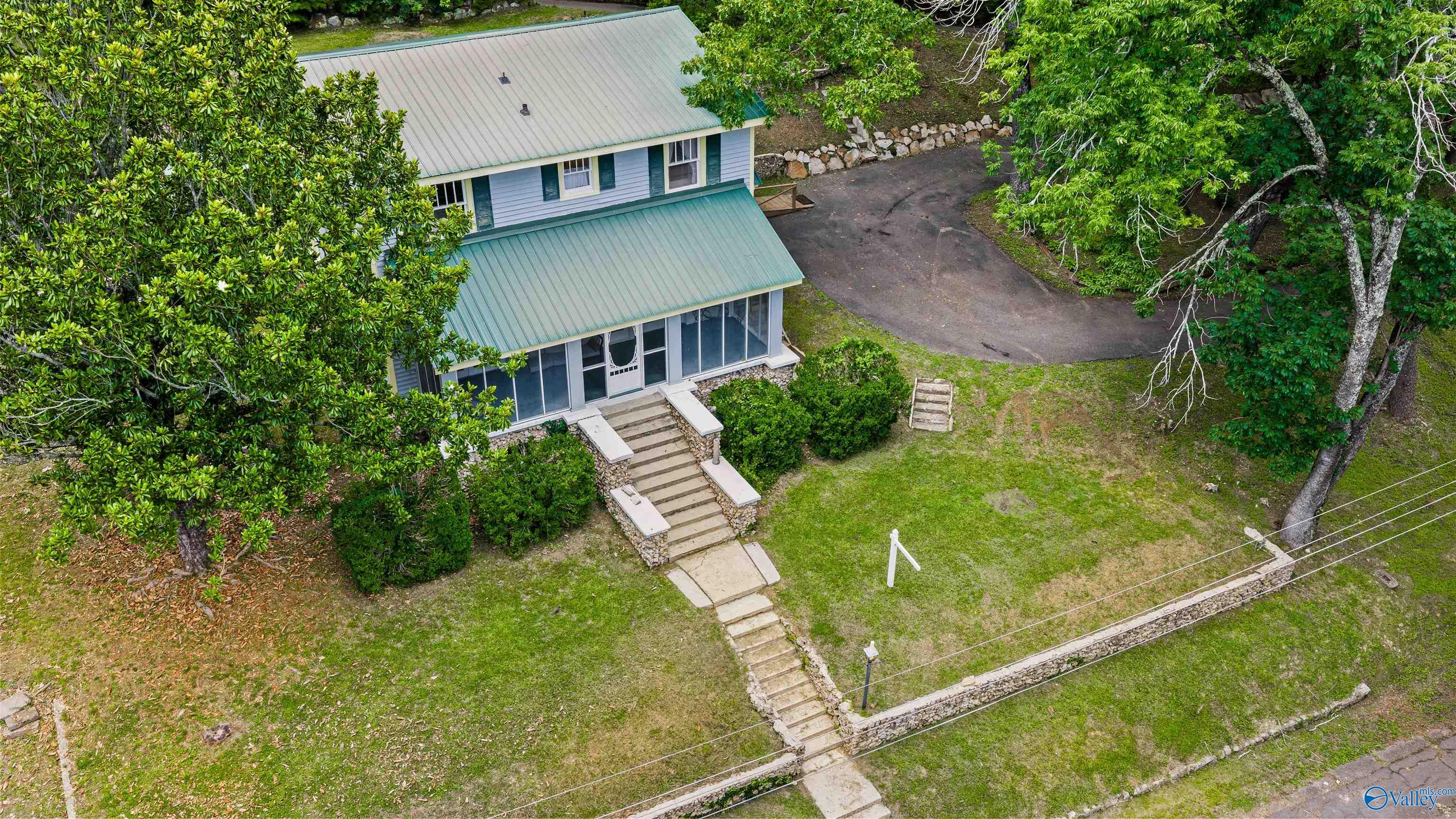 17 High Avenue