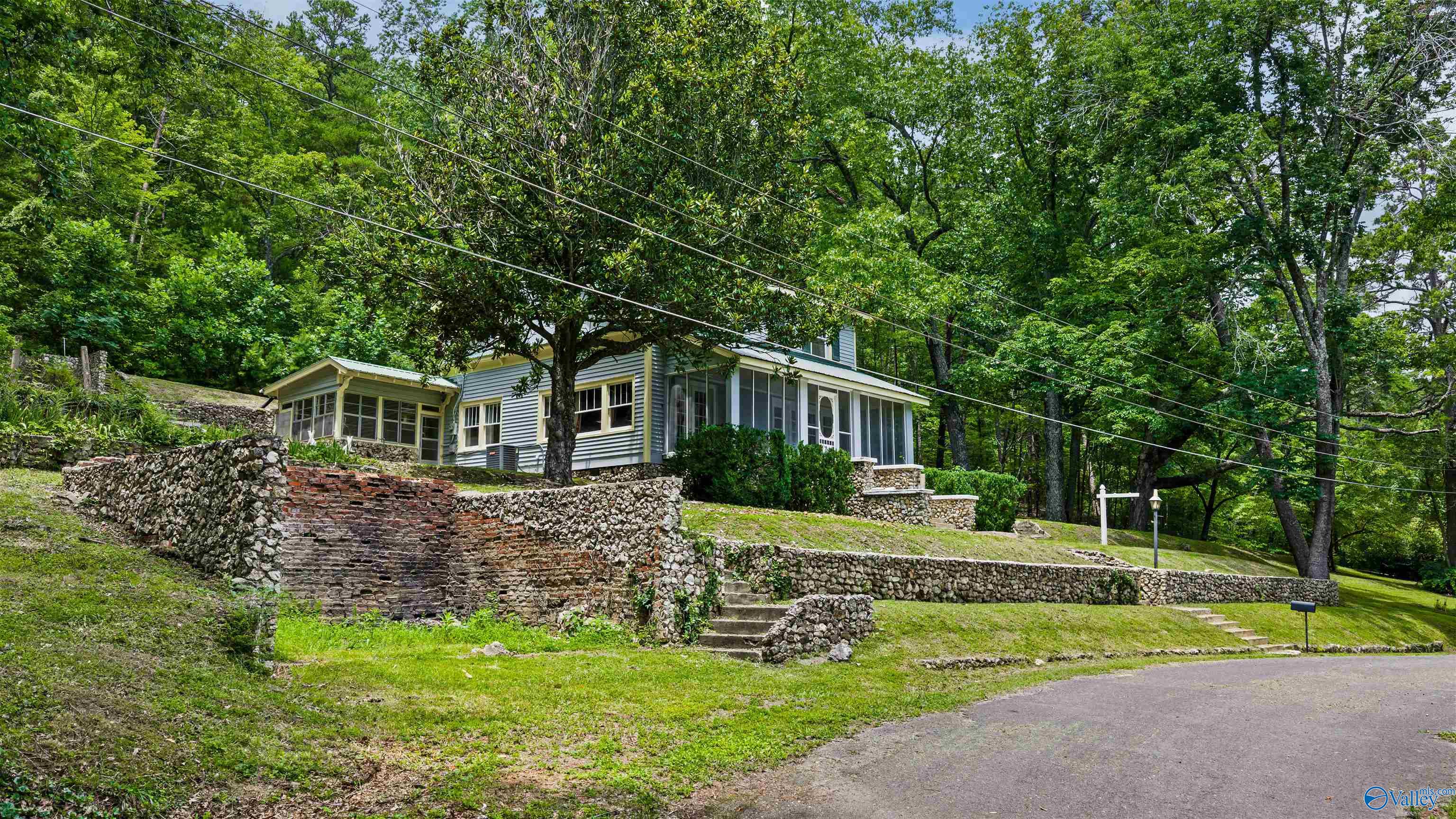 17 High Avenue