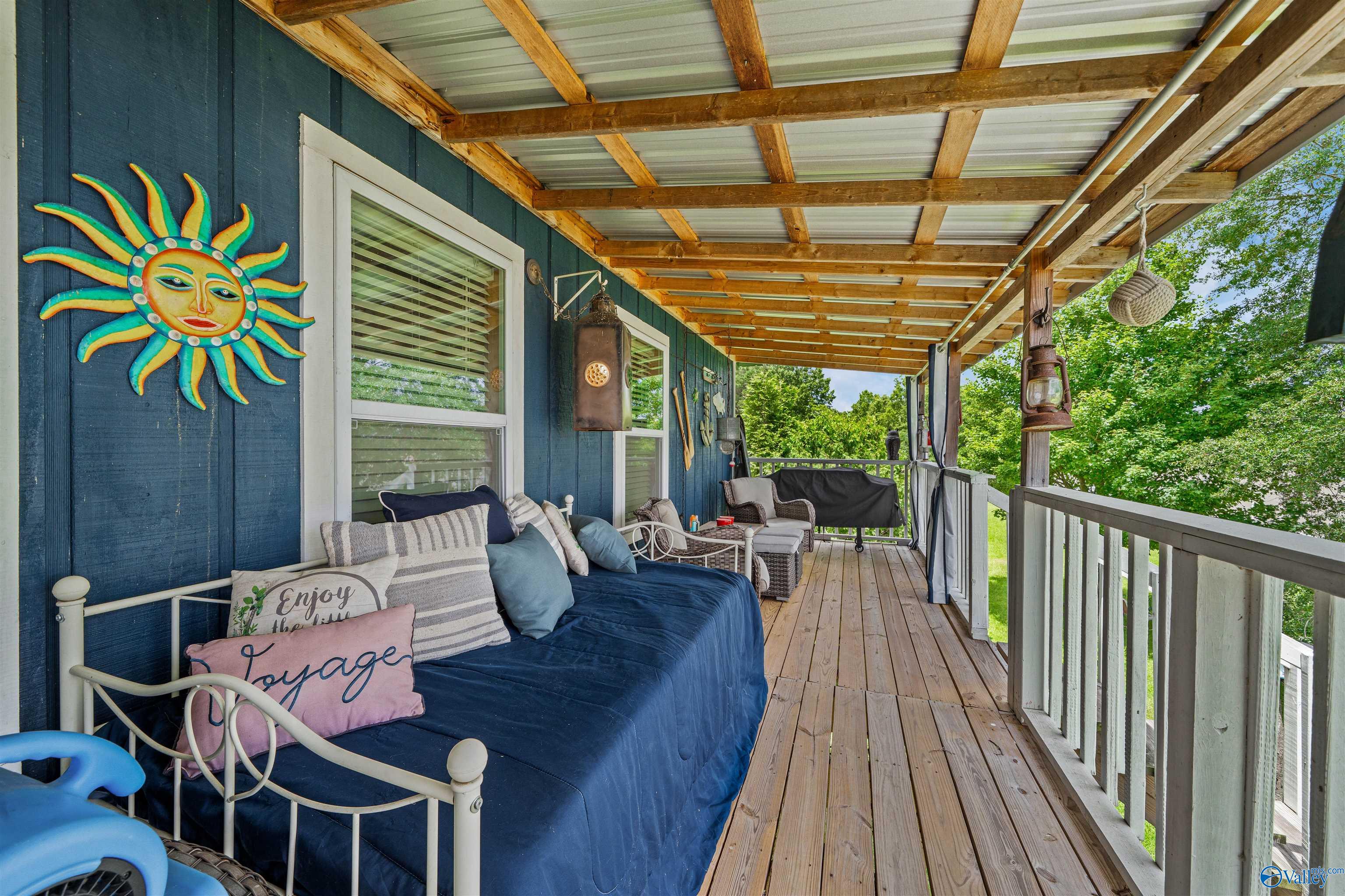 220 County Road 803