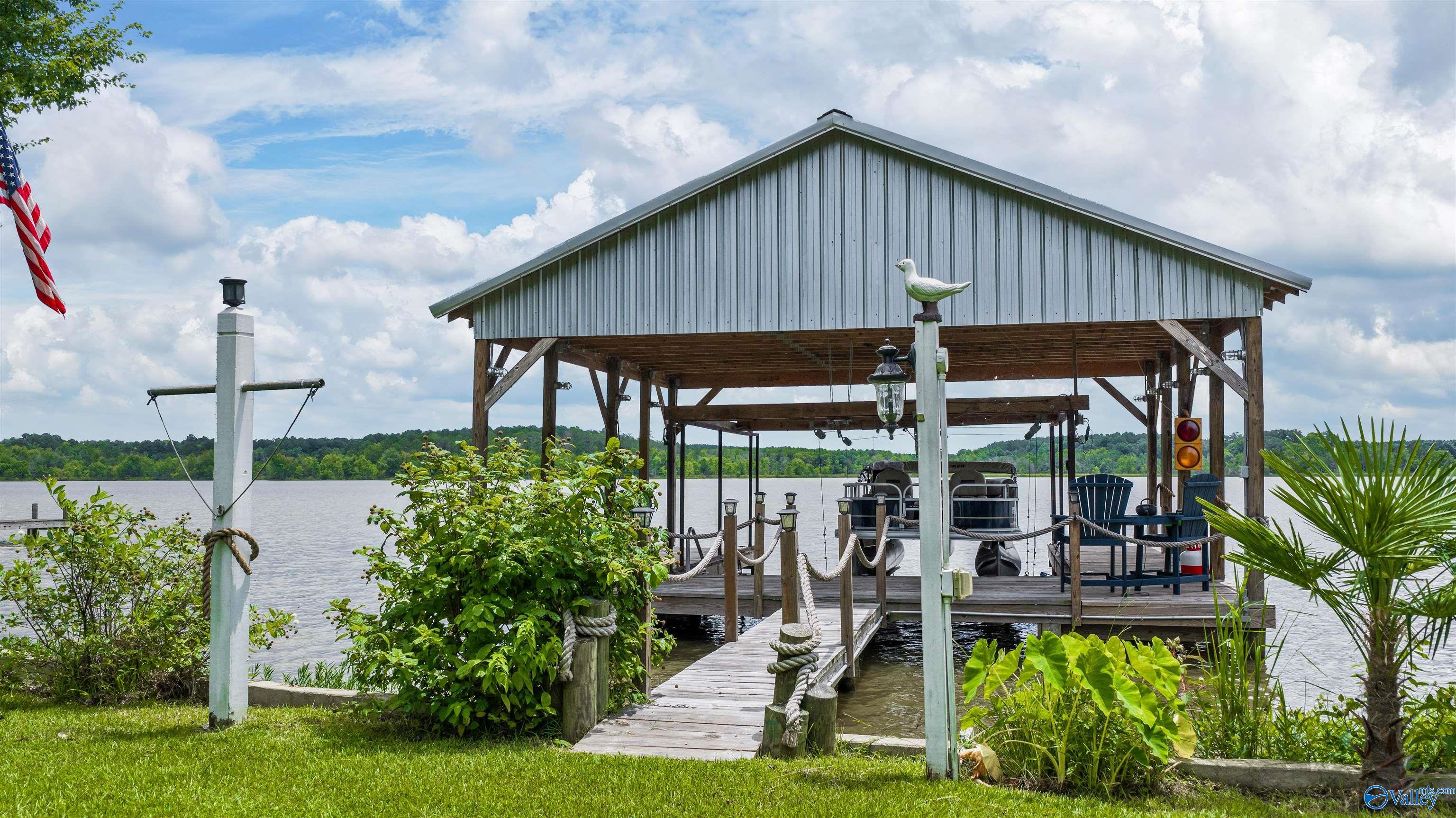 220 County Road 803