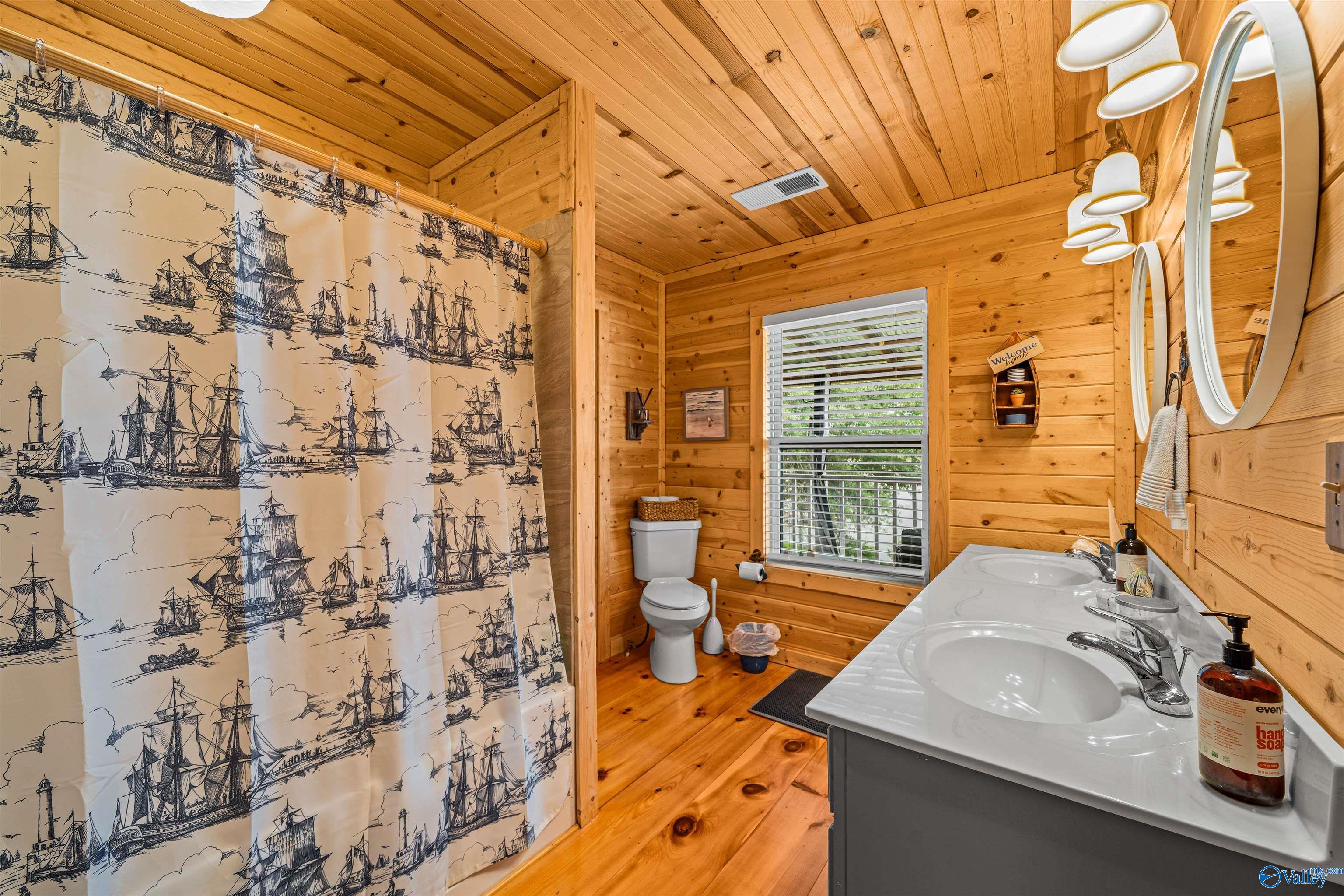 220 County Road 803