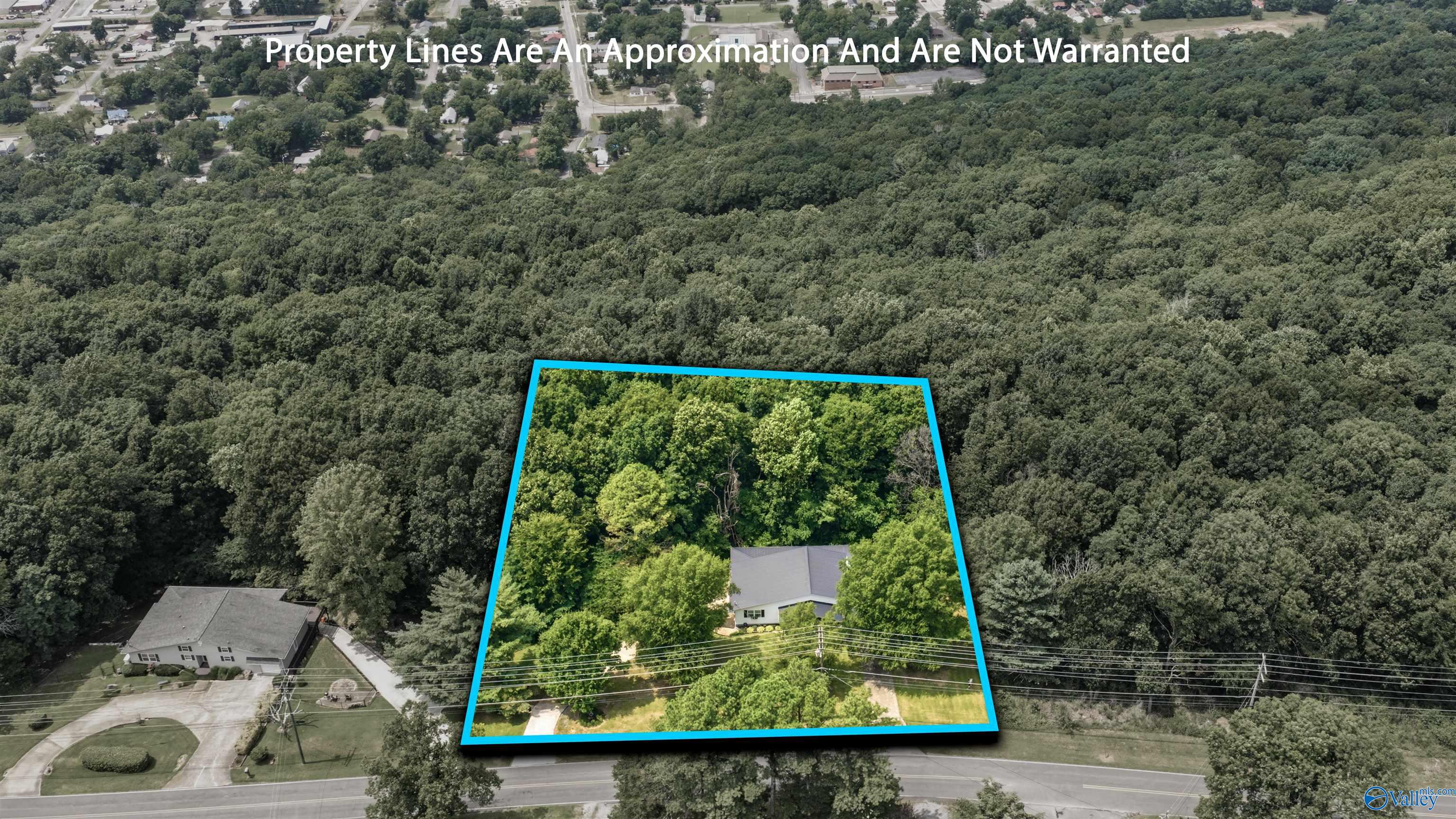 718 Scenic Road E