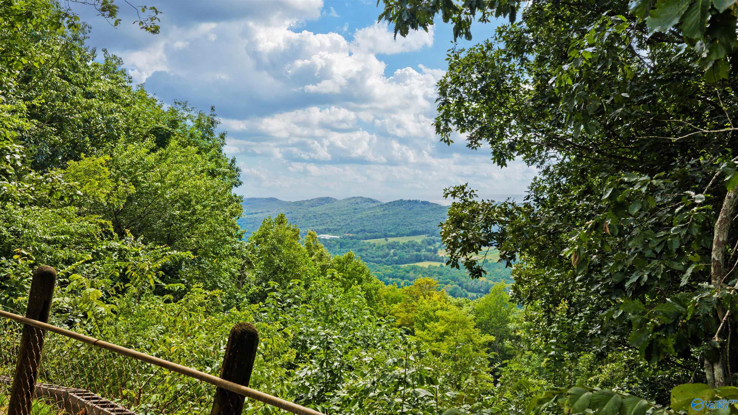 434 County Road 107