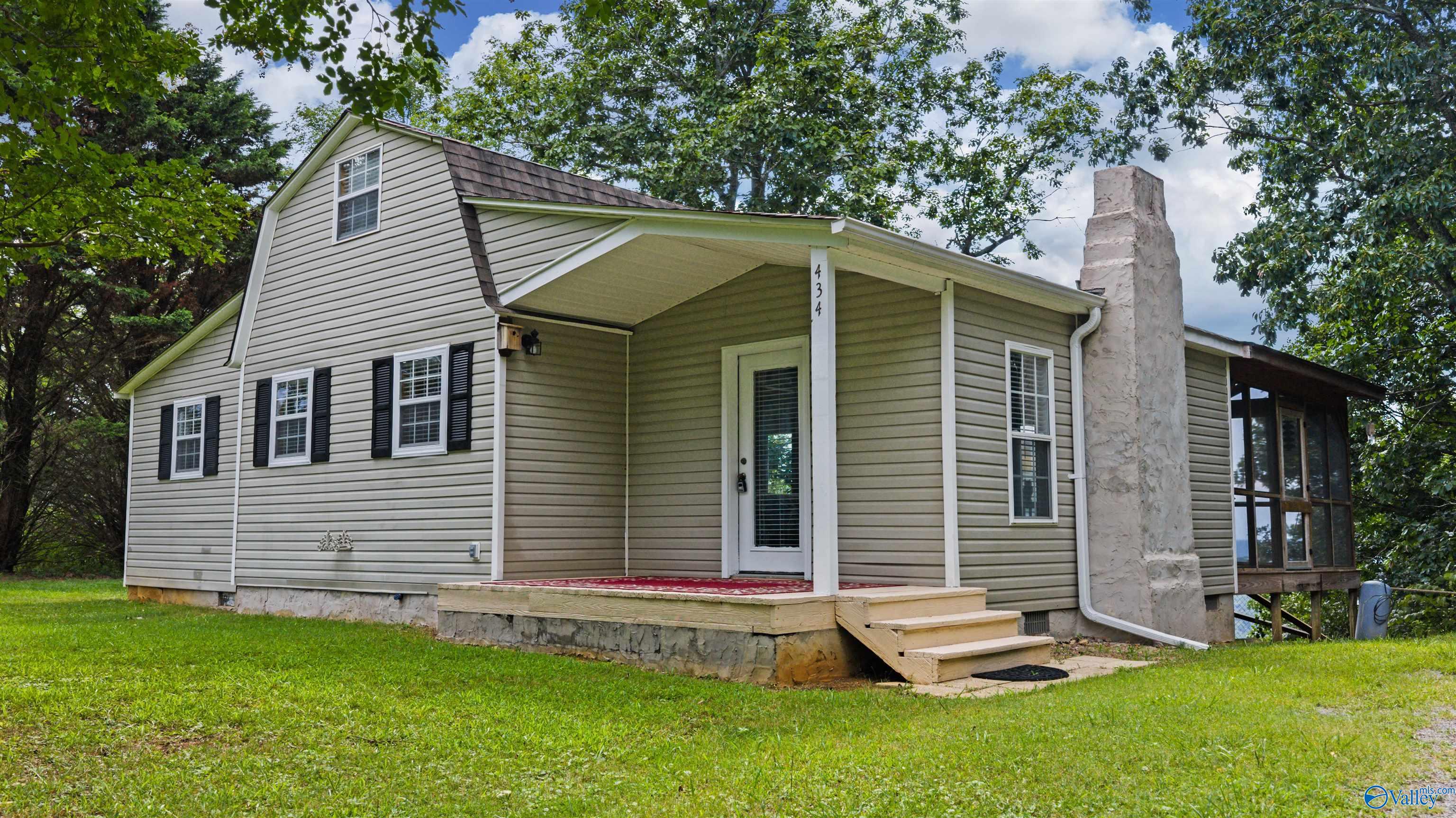 434 County Road 107
