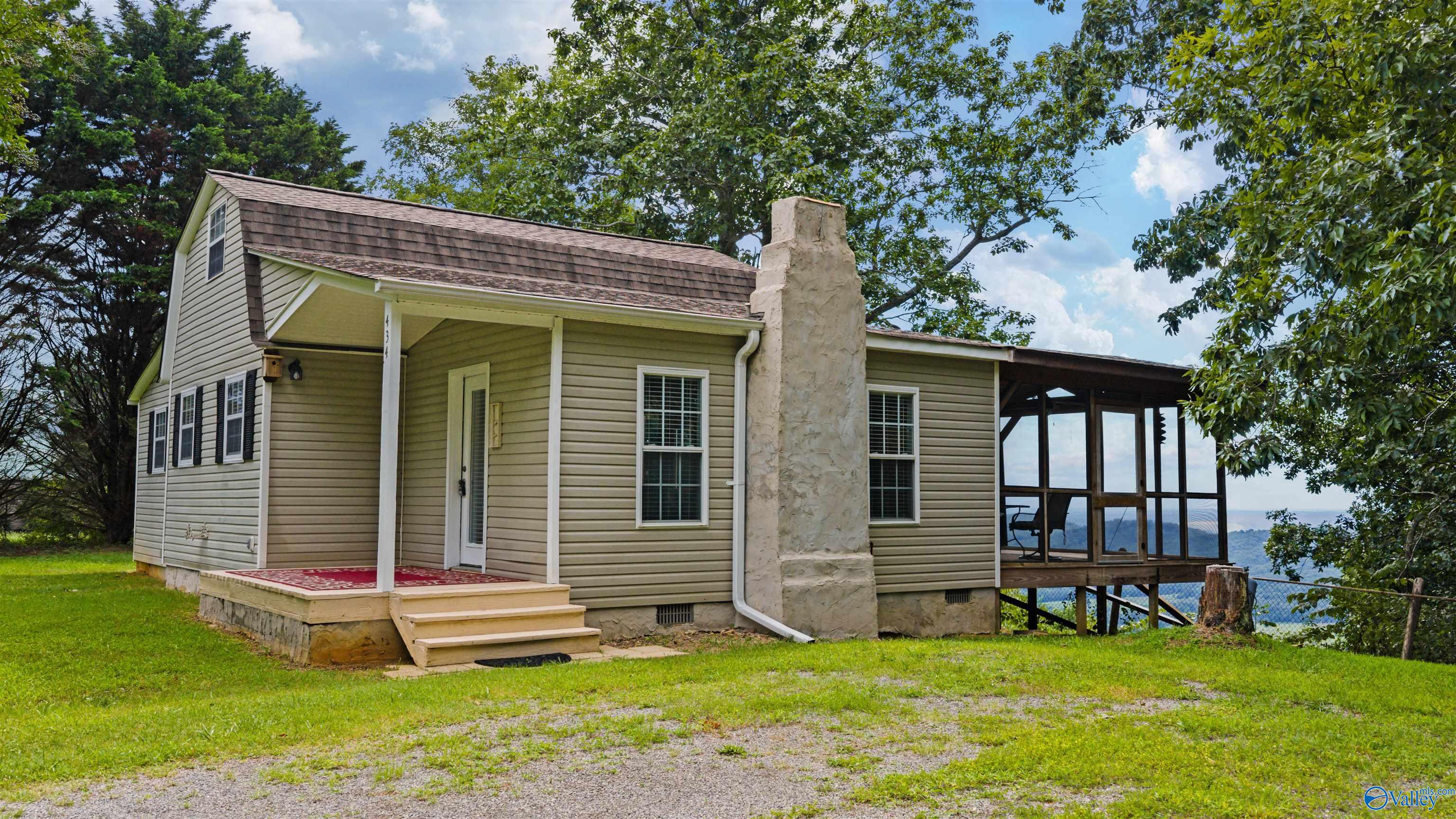 434 County Road 107