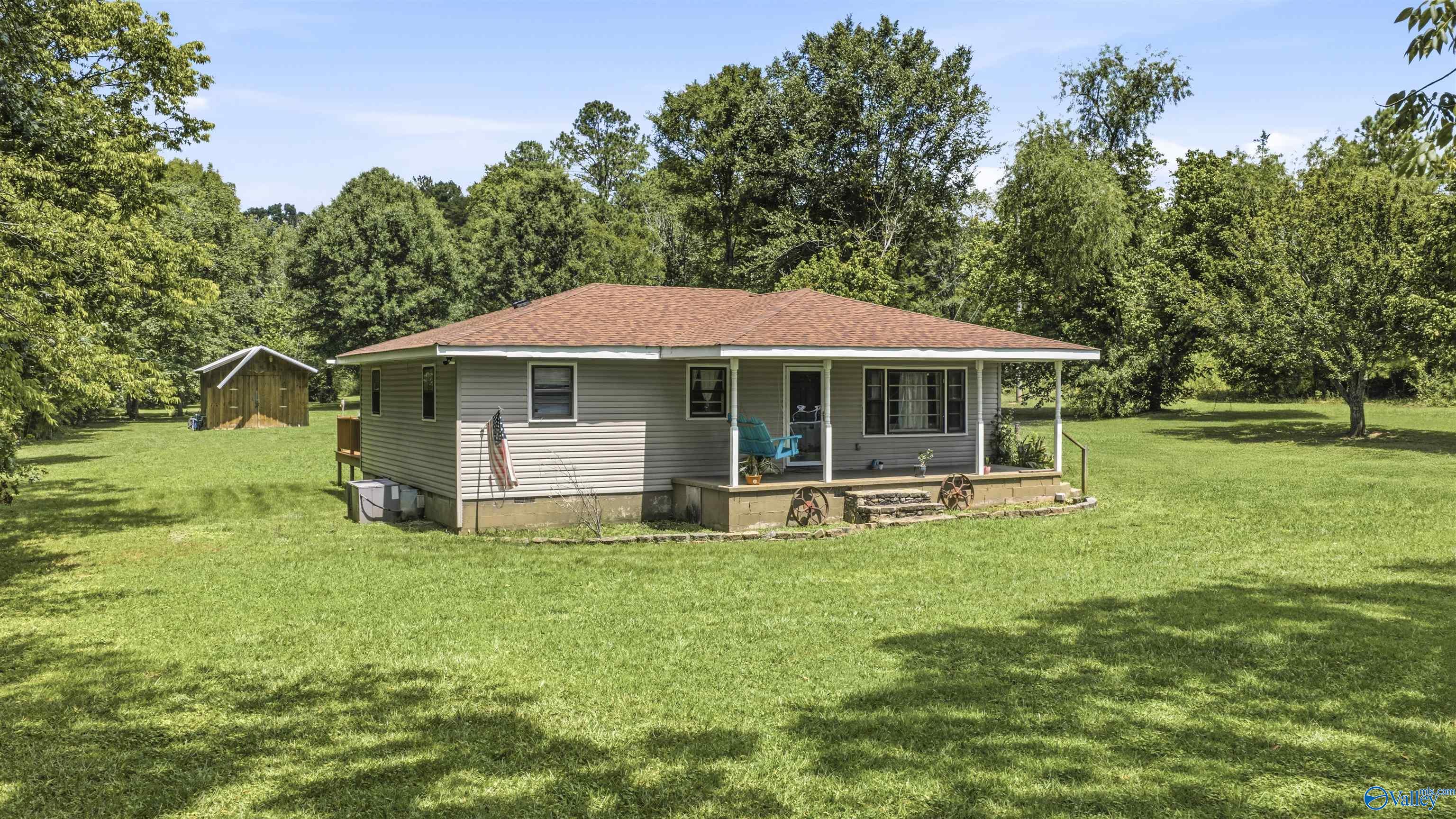 286 Lowery Road