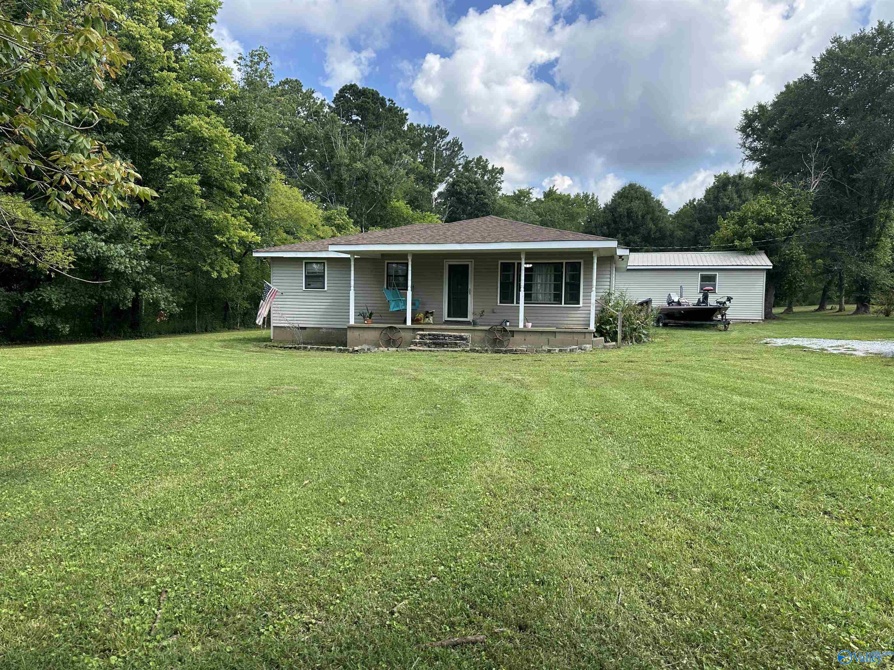 286 Lowery Road