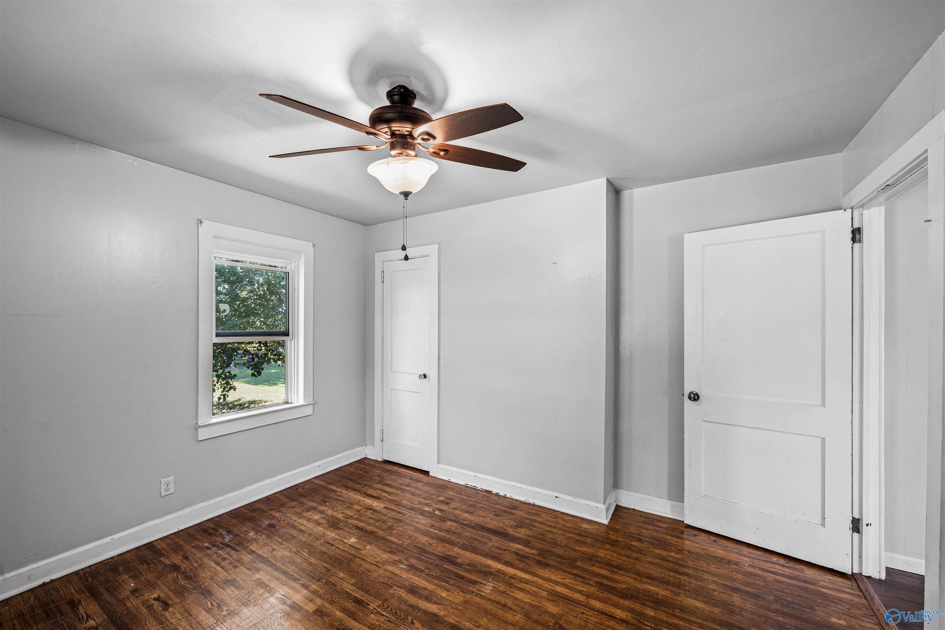 453 Lands Road