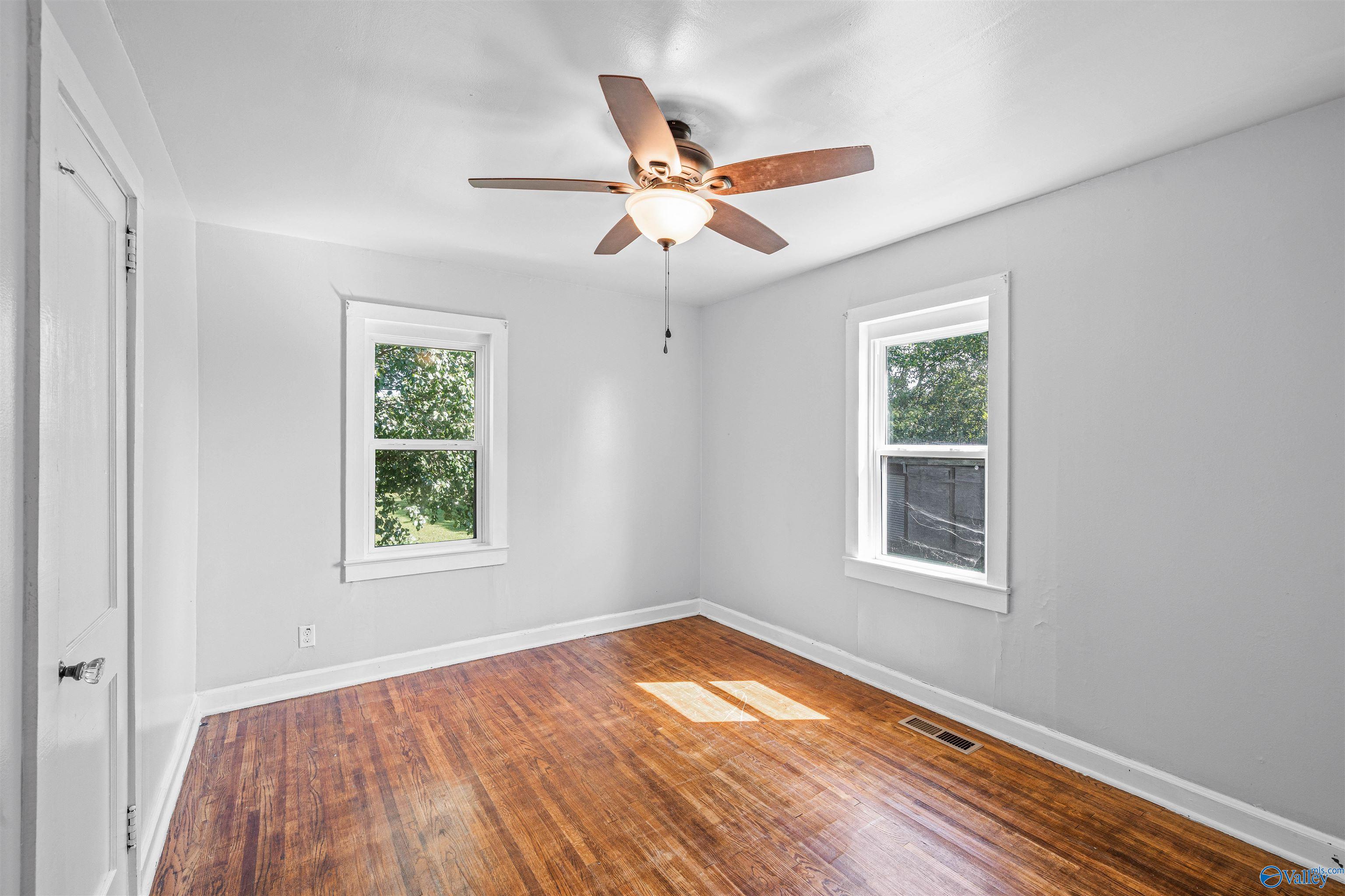 453 Lands Road