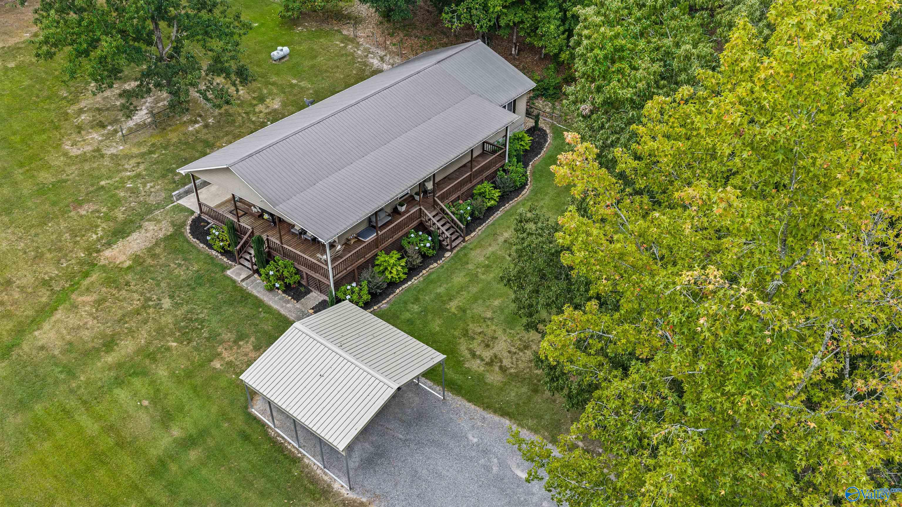 120 County Road 772