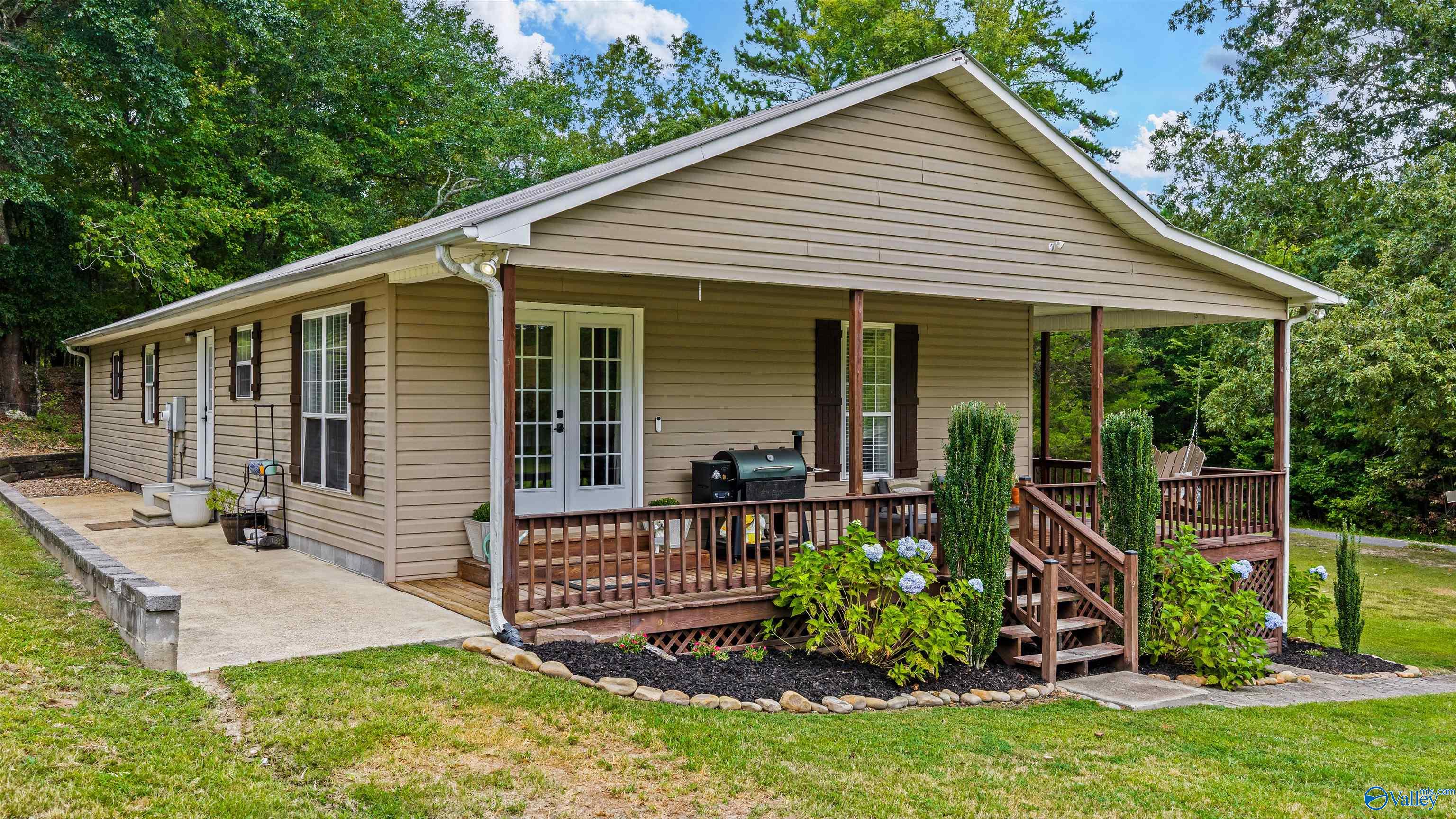 120 County Road 772