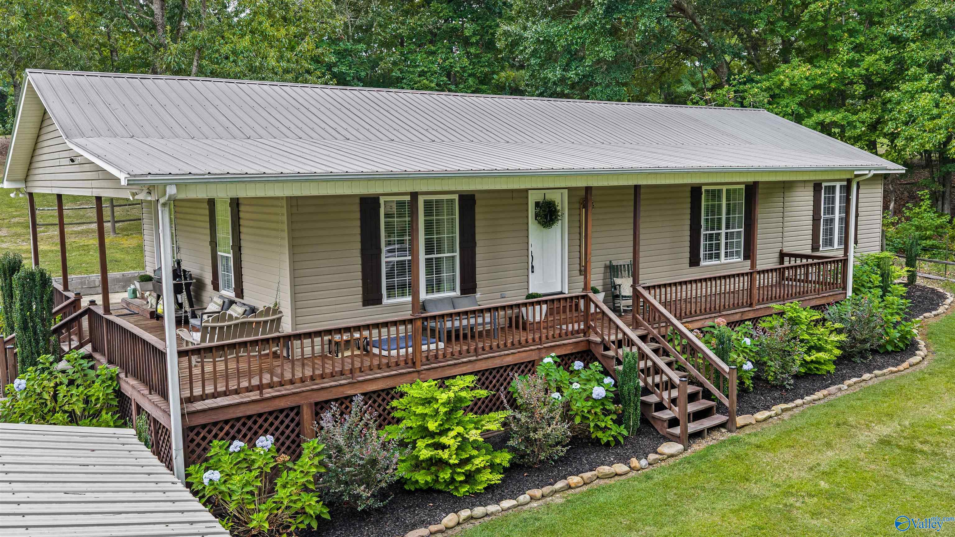 120 County Road 772