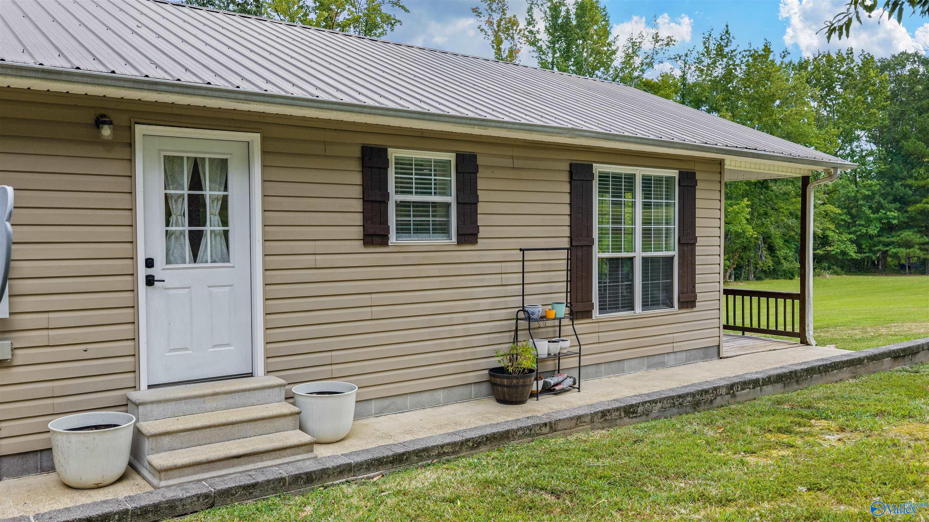 120 County Road 772