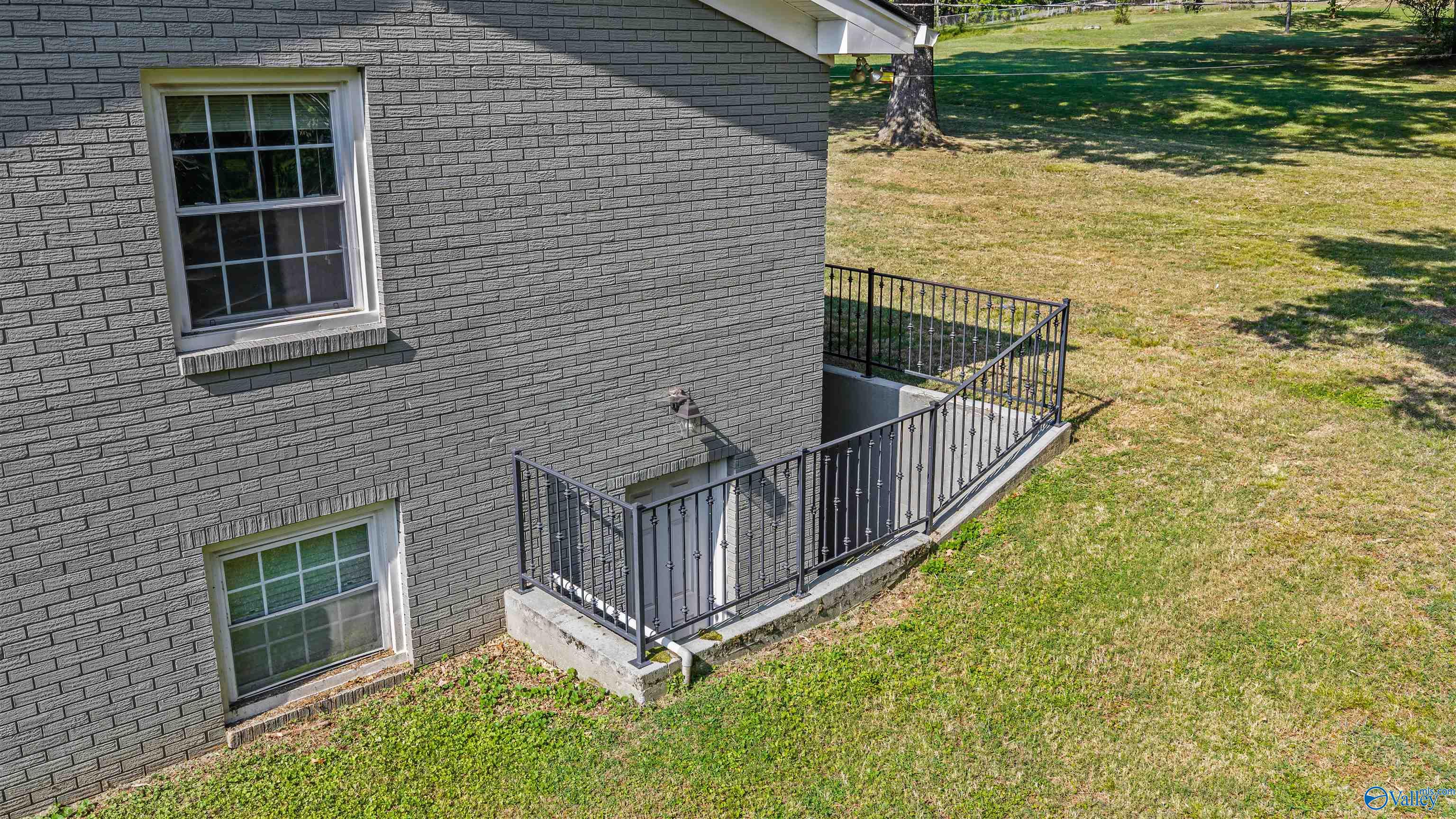 3002 N Alabama Avenue