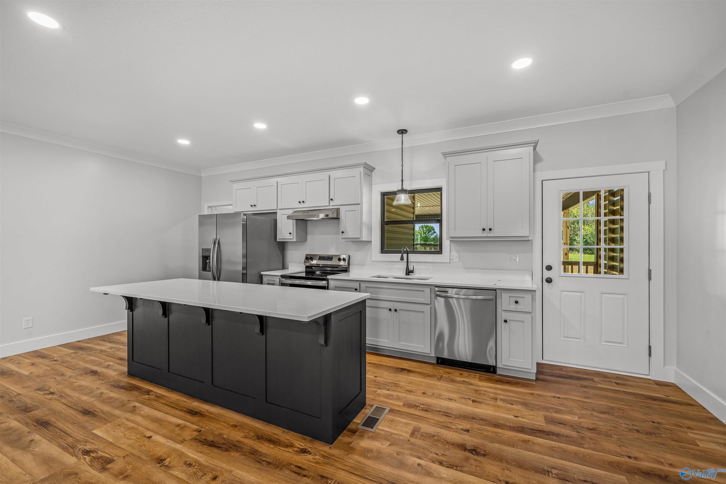111 County Road 678