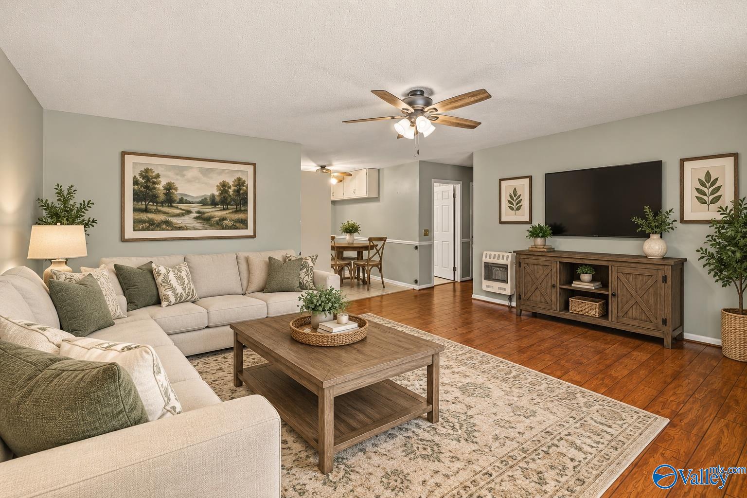 1812 Fruit Farm Road