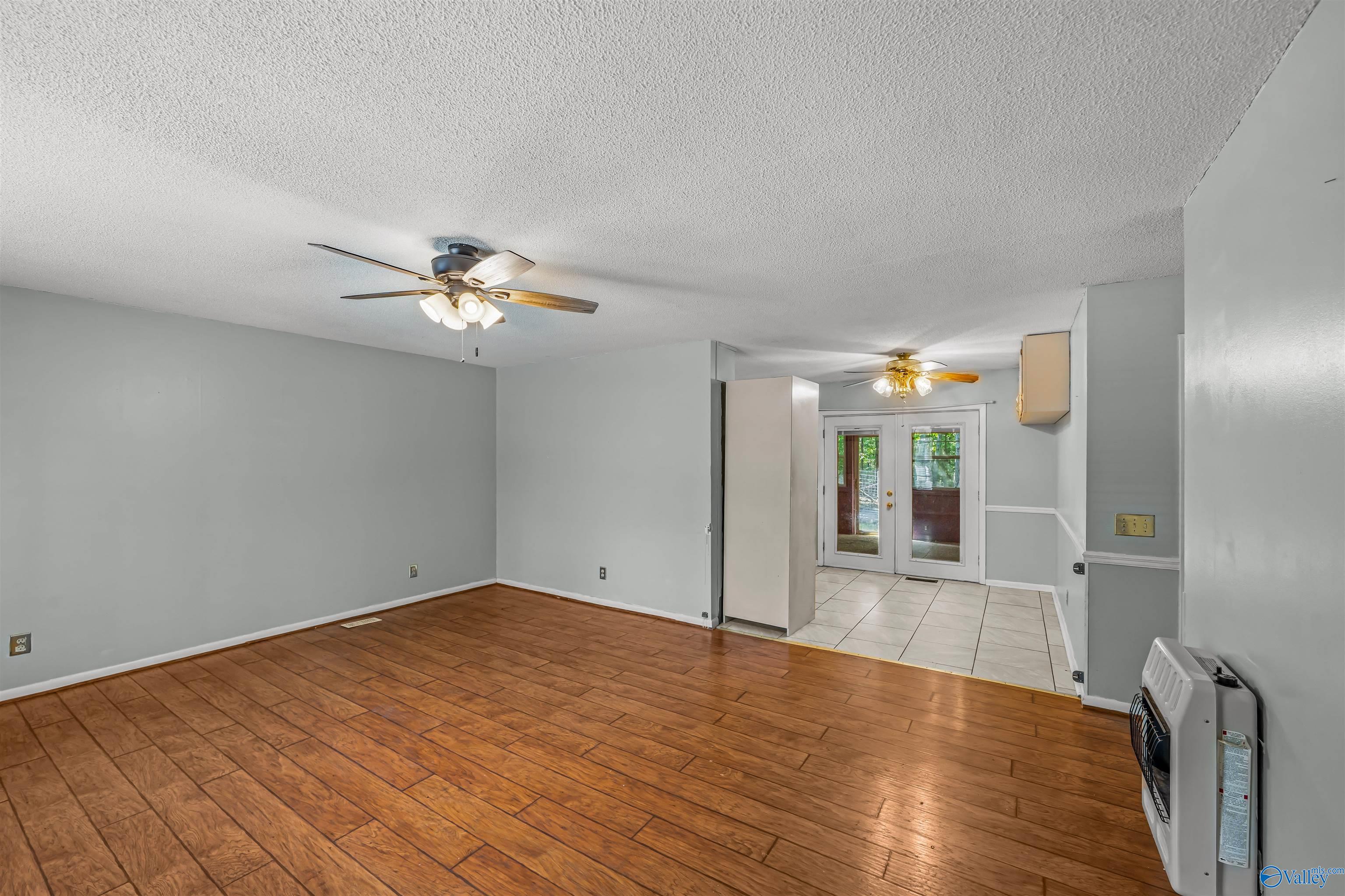 1812 Fruit Farm Road