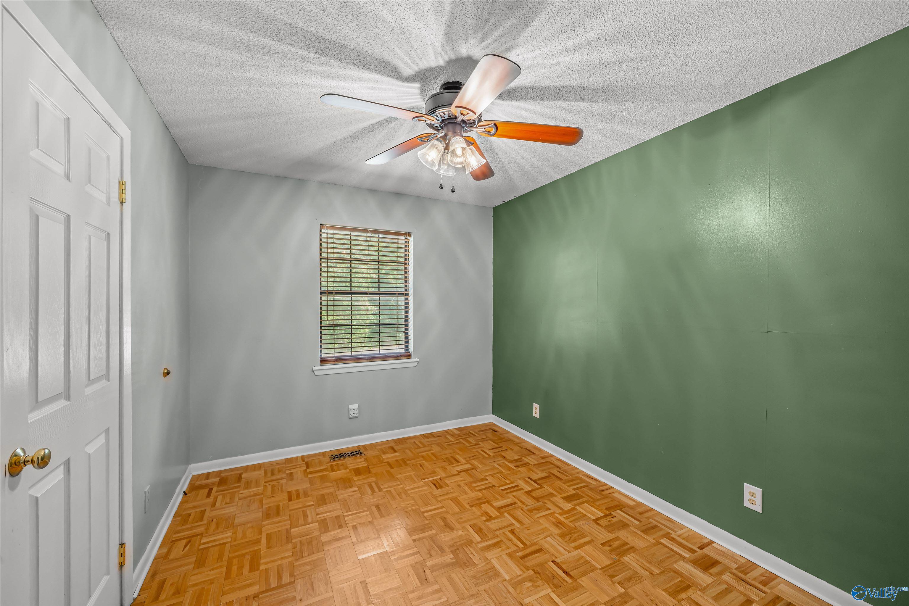 1812 Fruit Farm Road