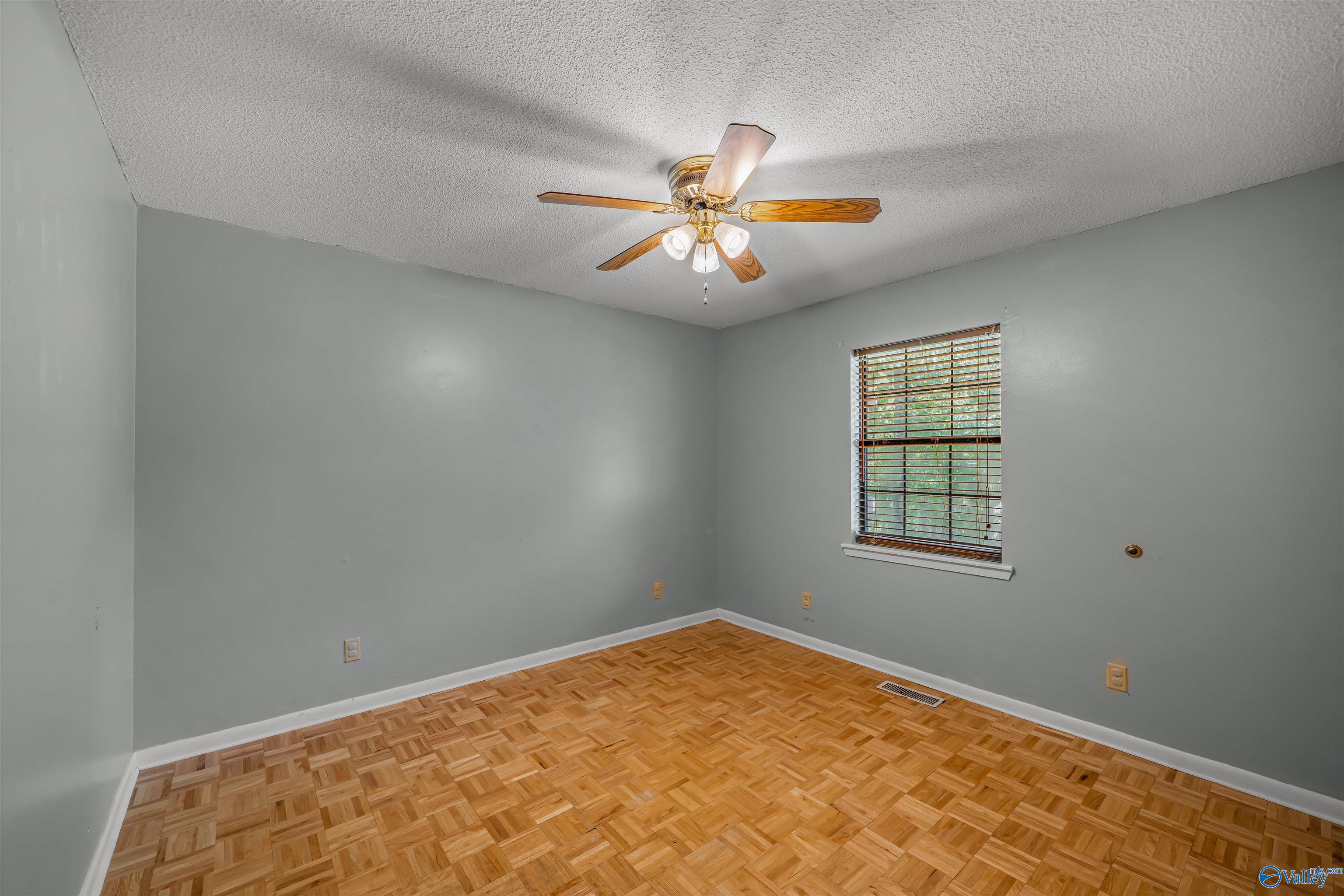 1812 Fruit Farm Road