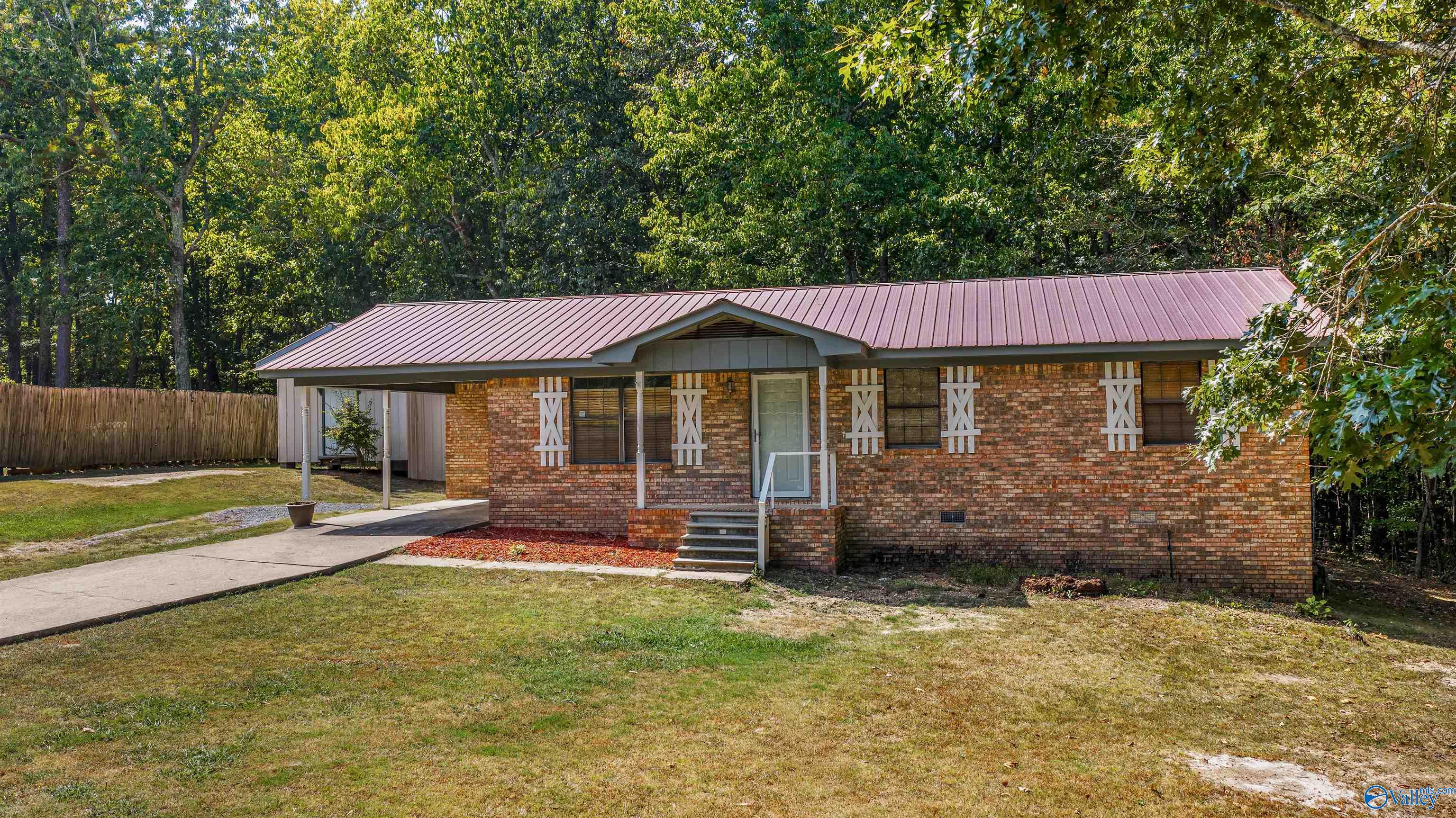 1812 Fruit Farm Road