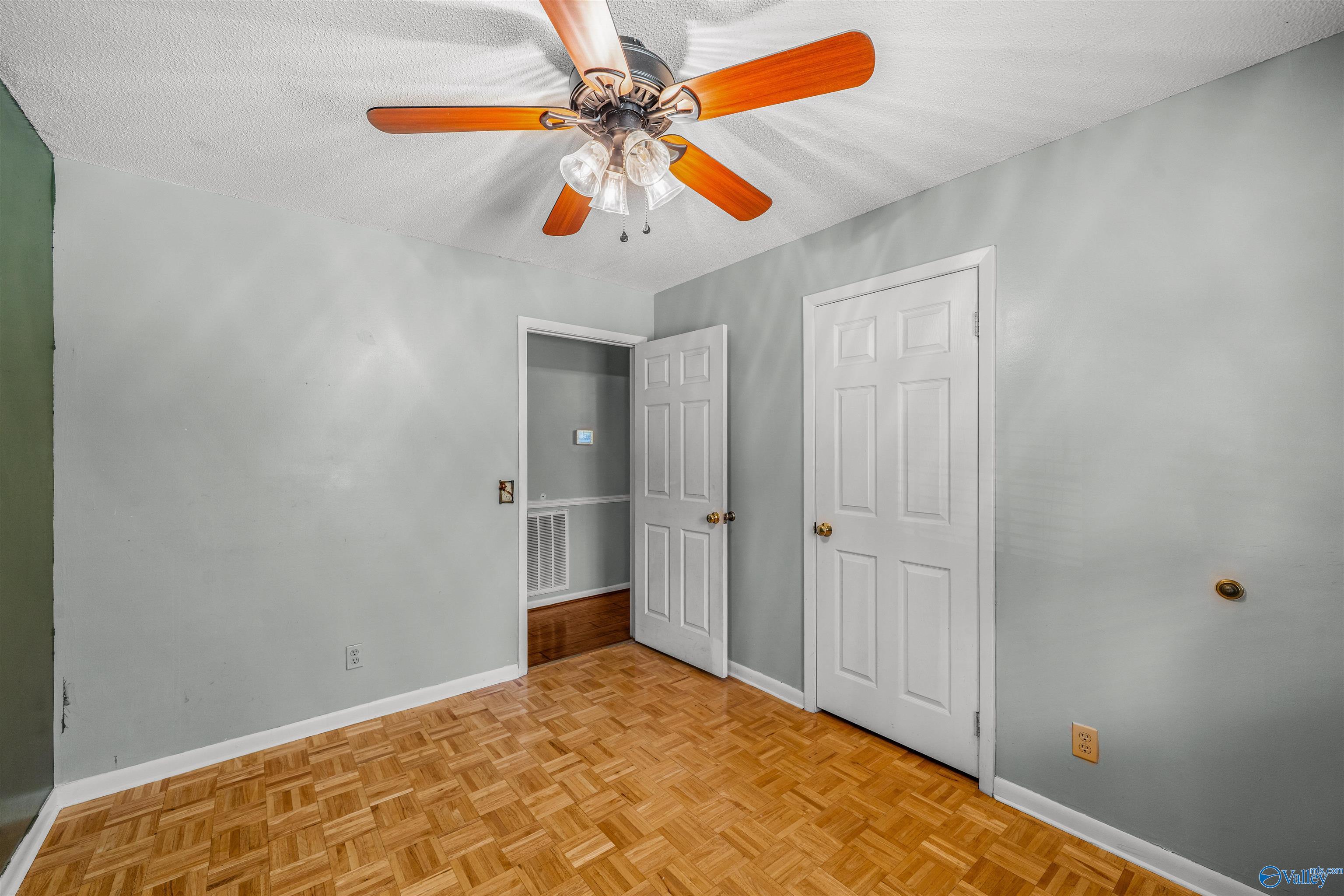 1812 Fruit Farm Road
