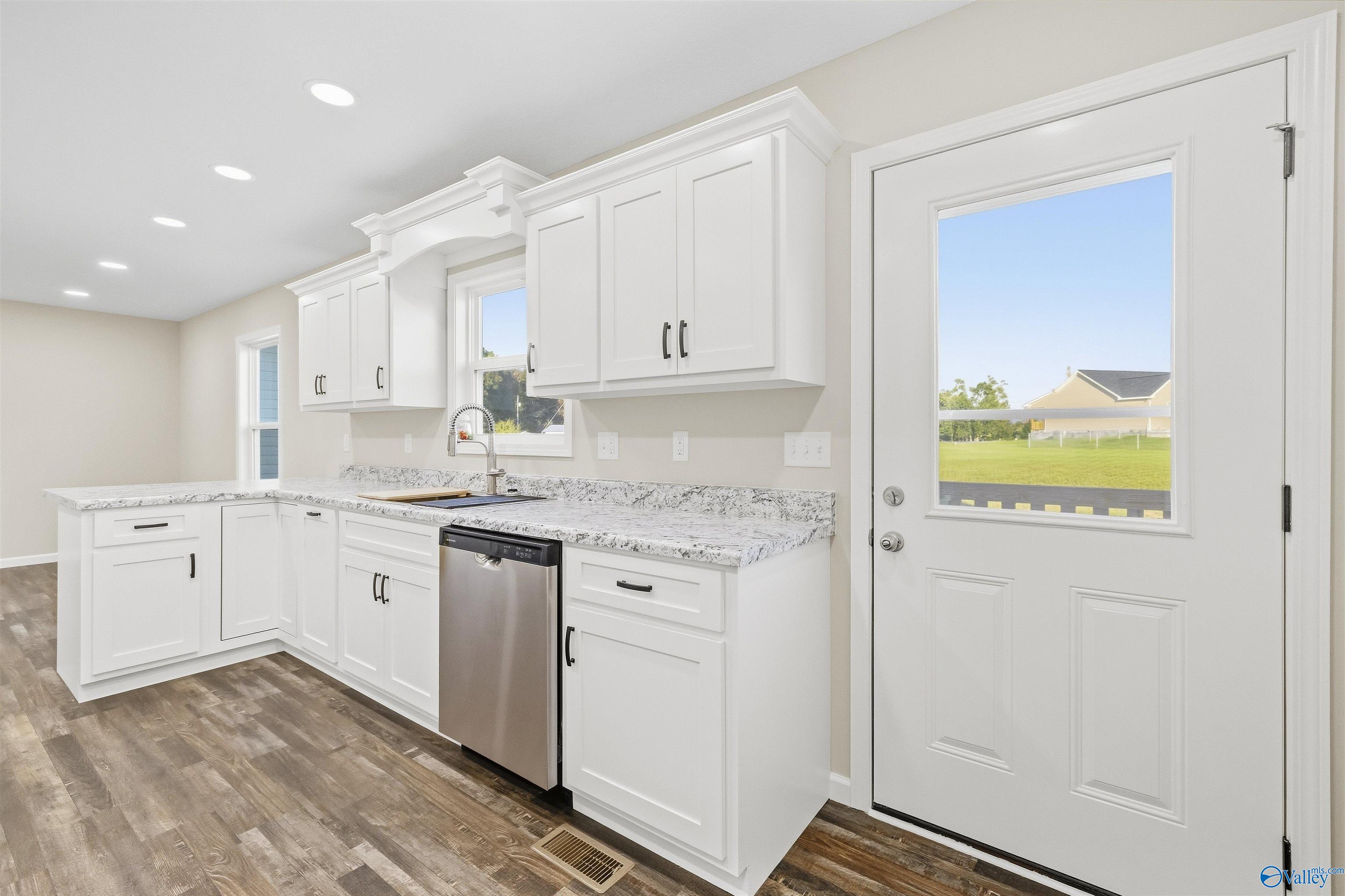 380 County Road 244