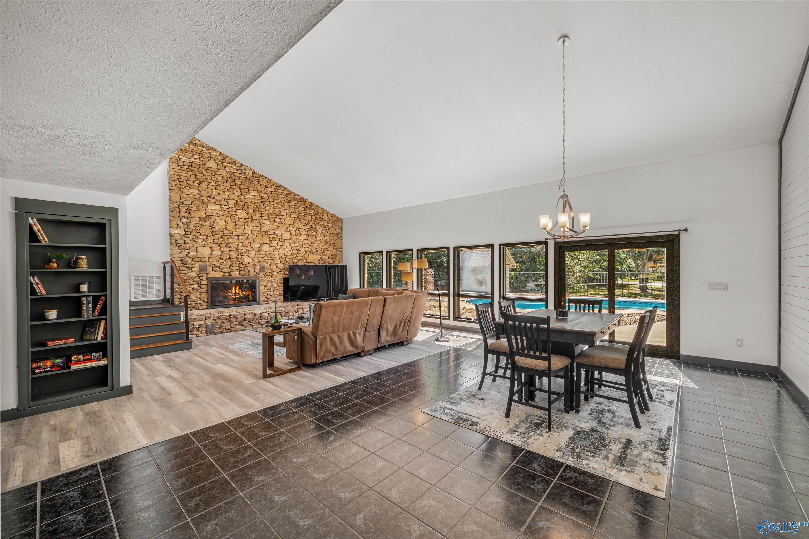 48 Elizabeth Drive NE
