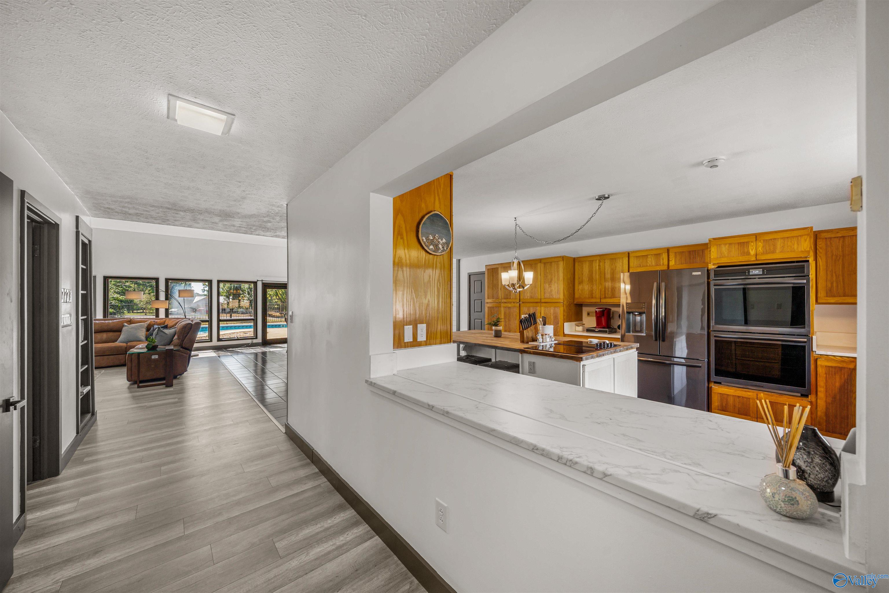 48 Elizabeth Drive NE