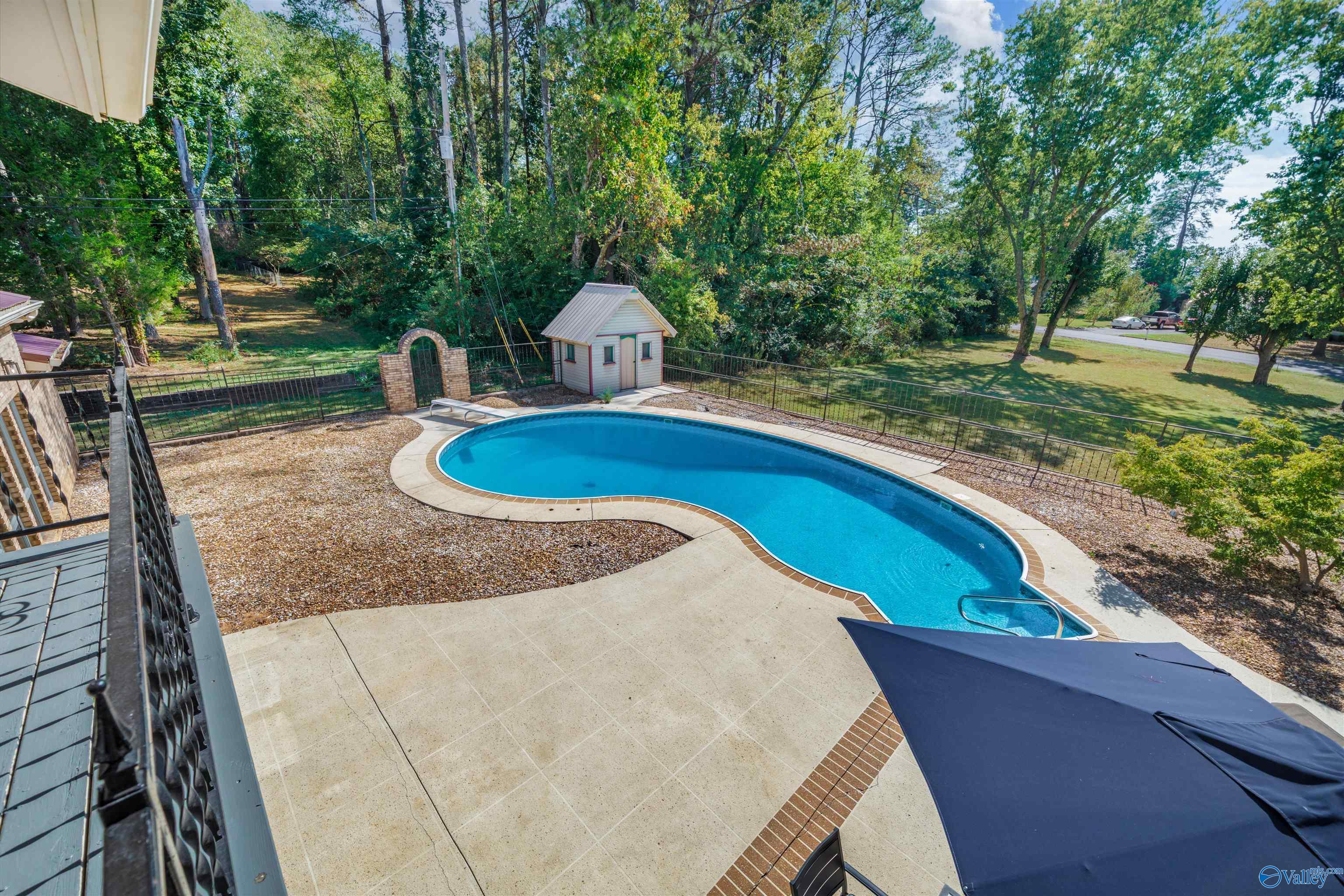 48 Elizabeth Drive NE