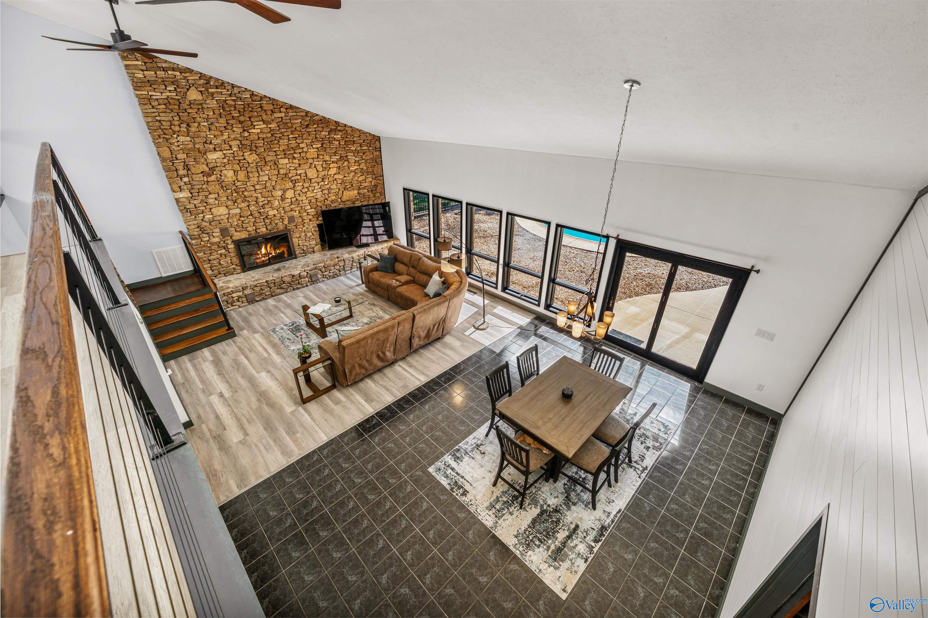 48 Elizabeth Drive NE