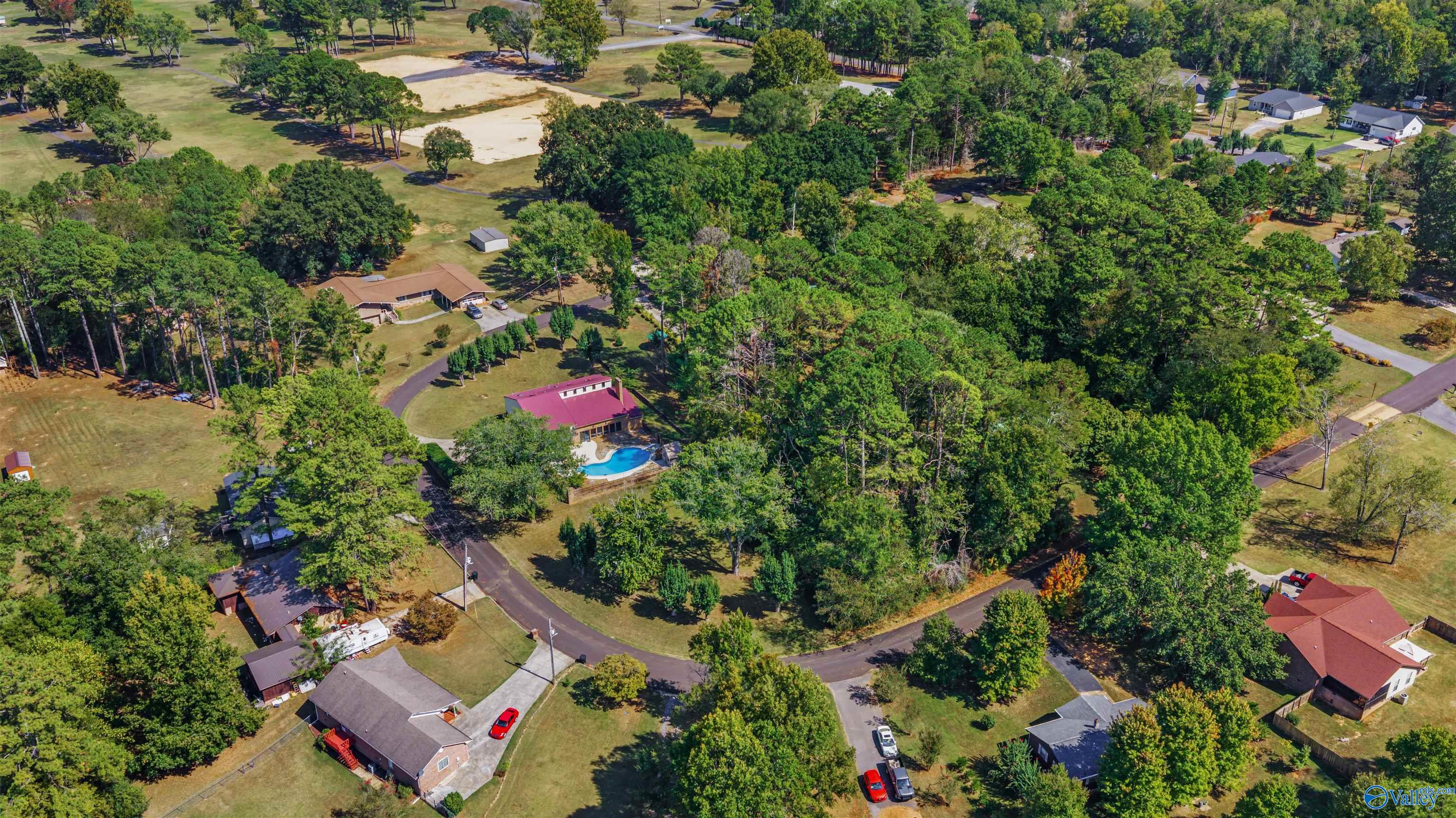 48 Elizabeth Drive NE