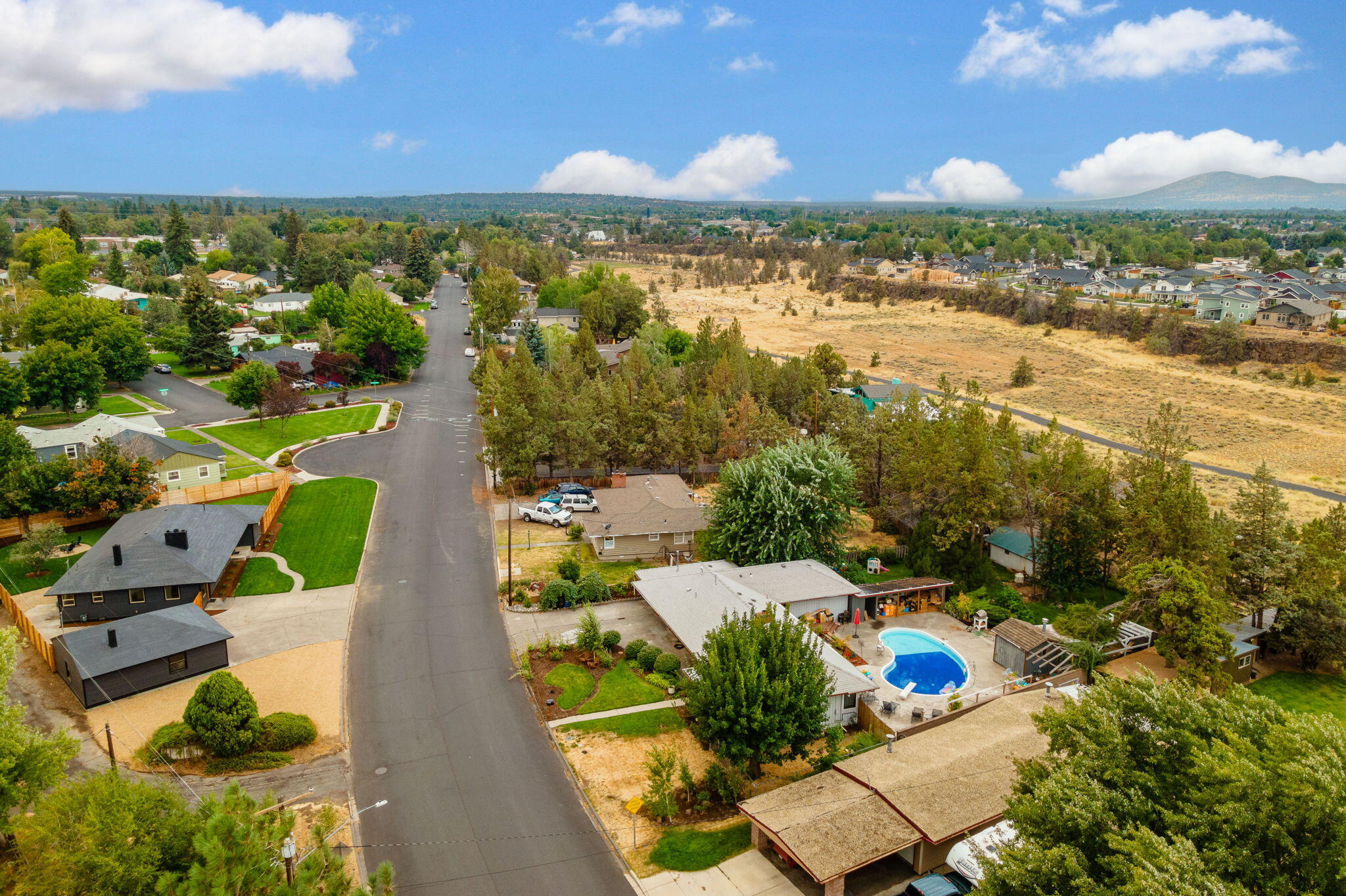 742 NW Canyon Drive
