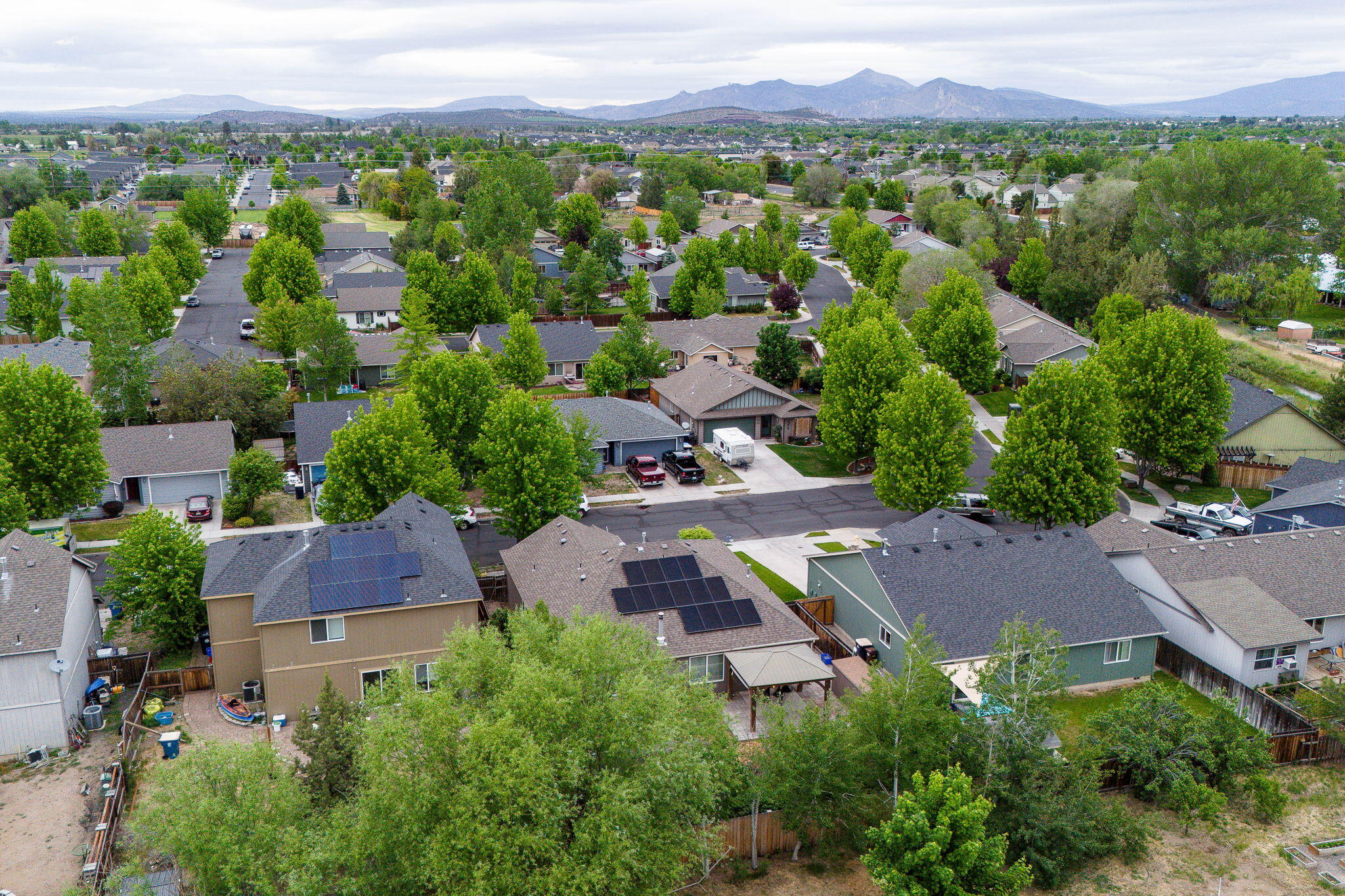 2858 SW Deschutes Drive