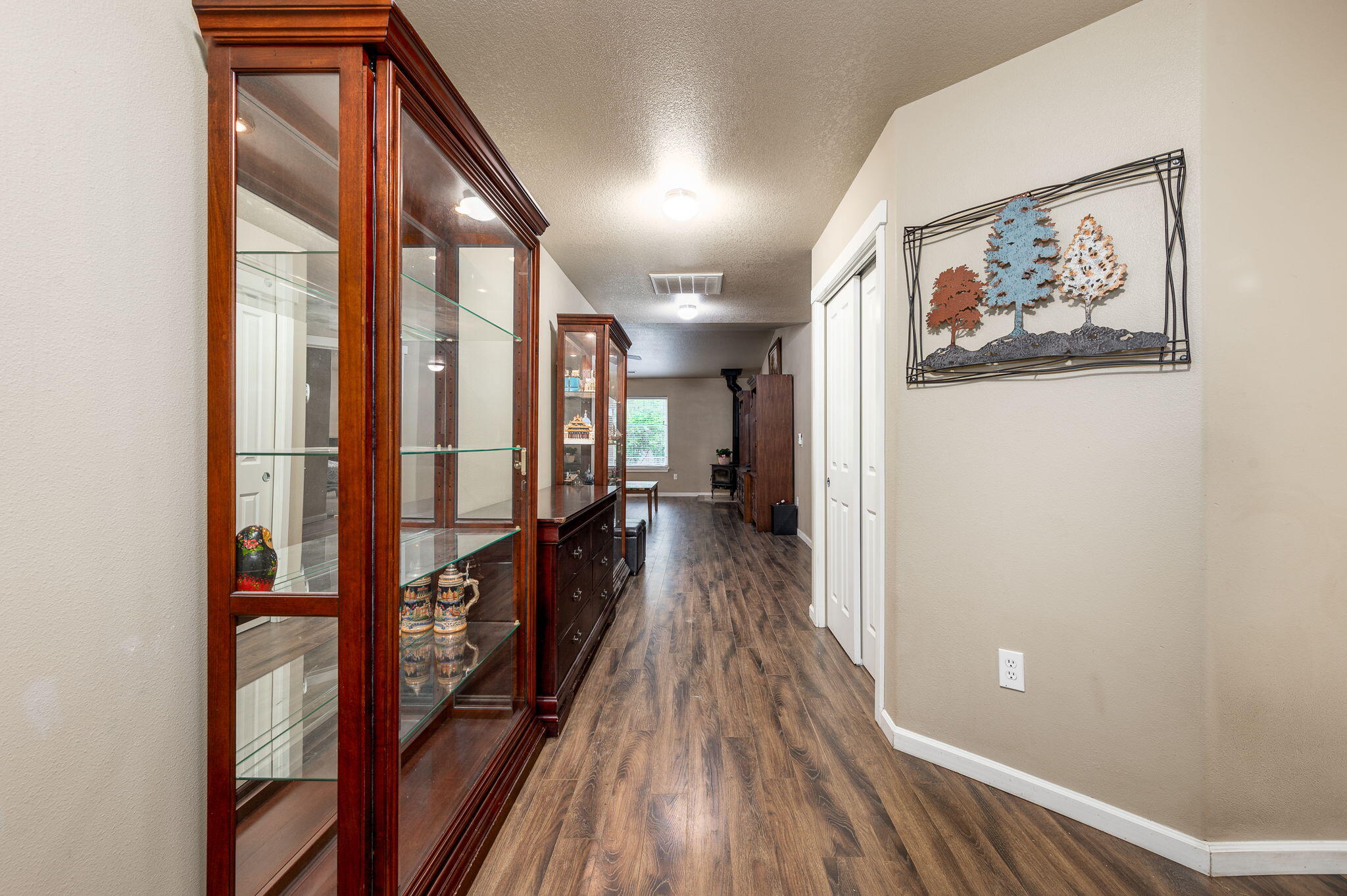 2858 SW Deschutes Drive