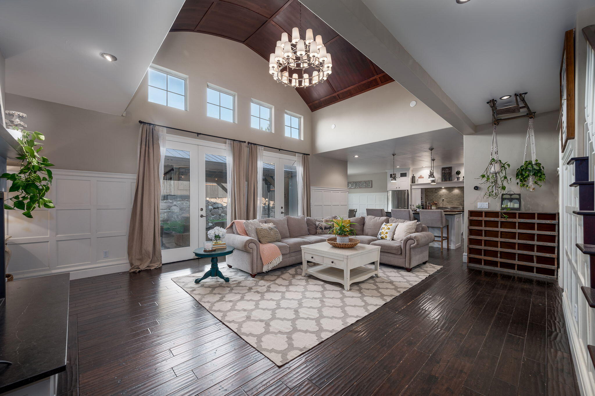2518 SW 43rd Court
